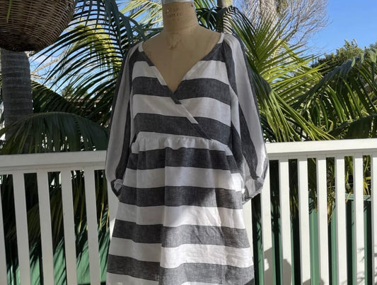 McCalls 7969 in stripe linen