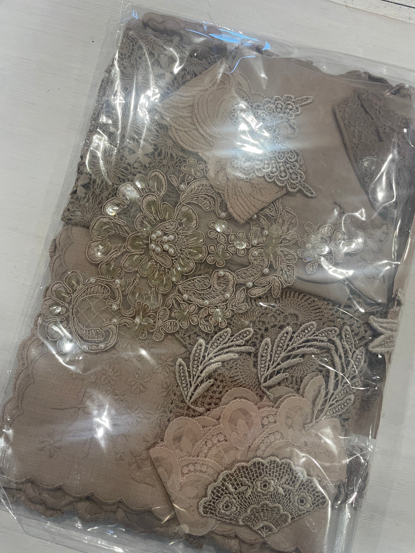 Mocha vintage linen pack #1