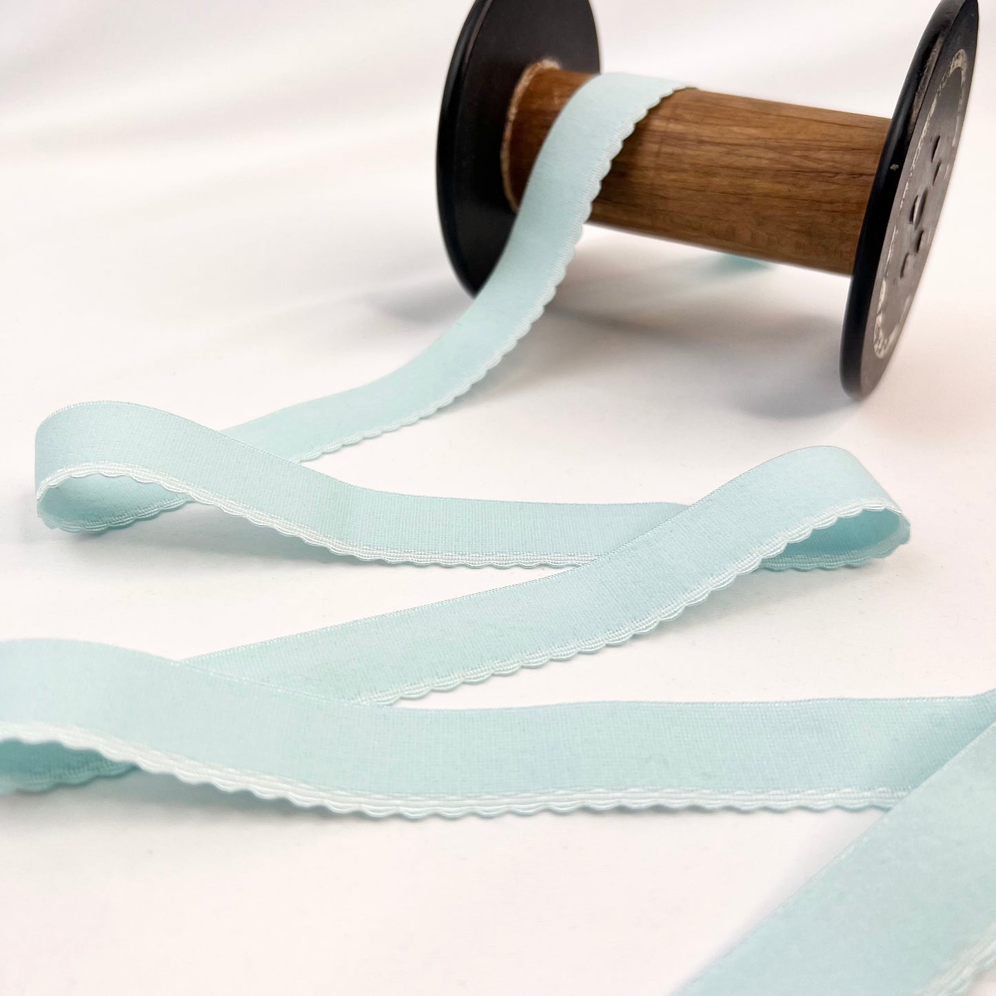 Aqua Mist 20mm Plush Picot Elastic