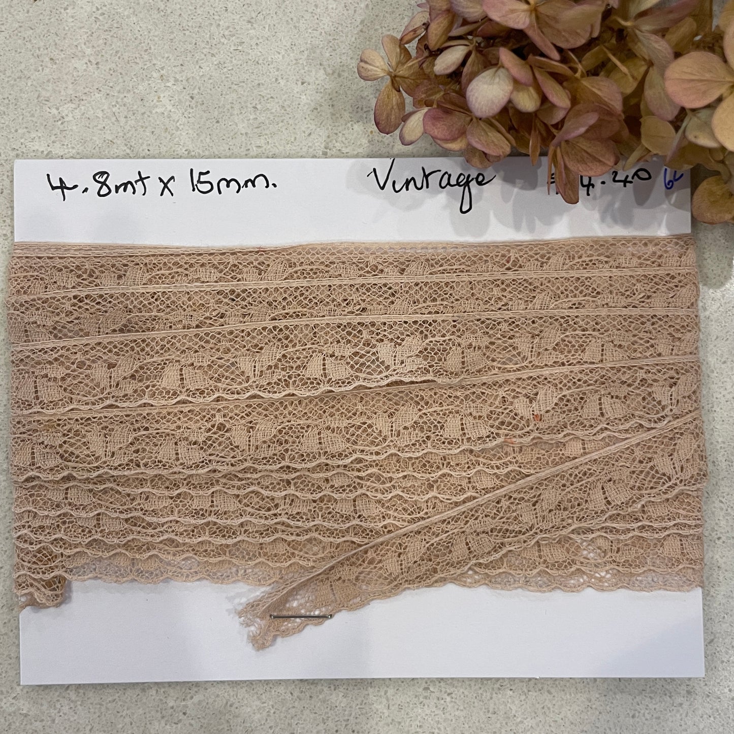 4.8m vintage mocha lace #62
