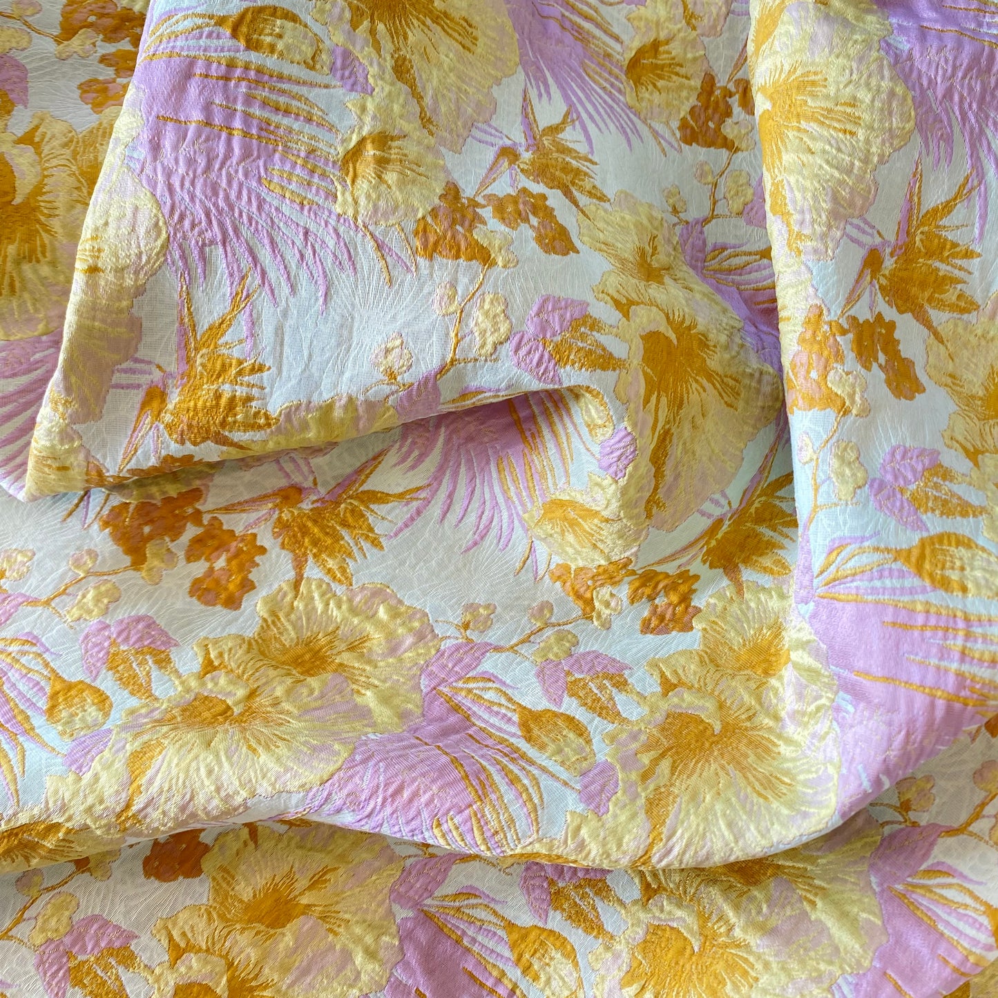 2.9 m Hibiscus Jungle Brocade