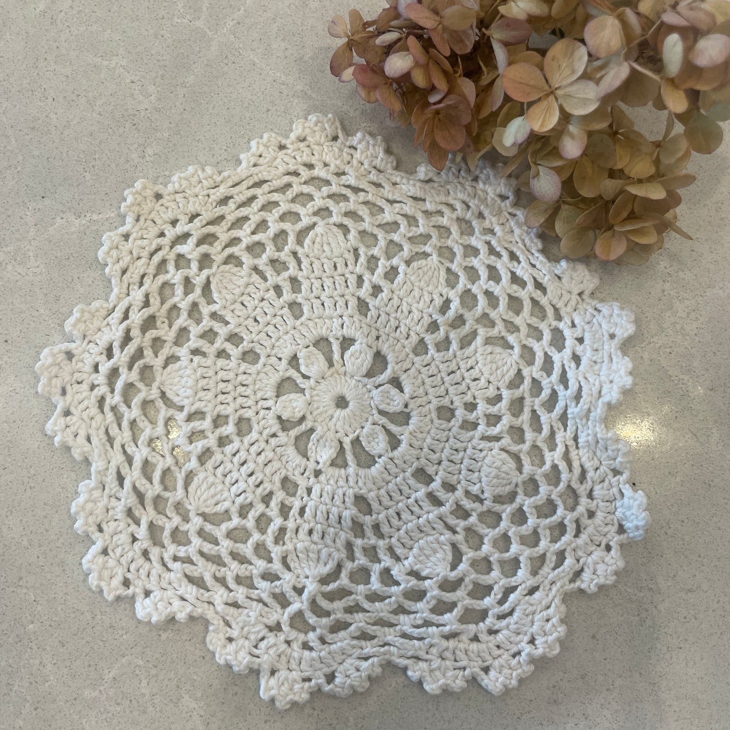 vintage white crochet doily #21