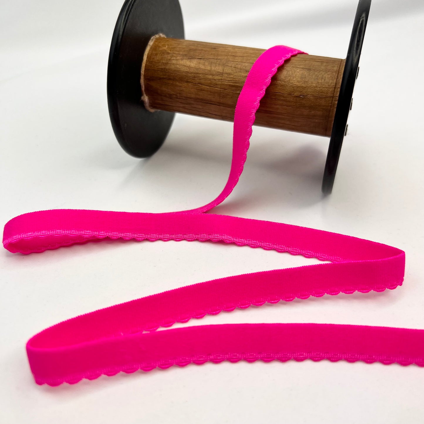 12mm pink crush plush back picot