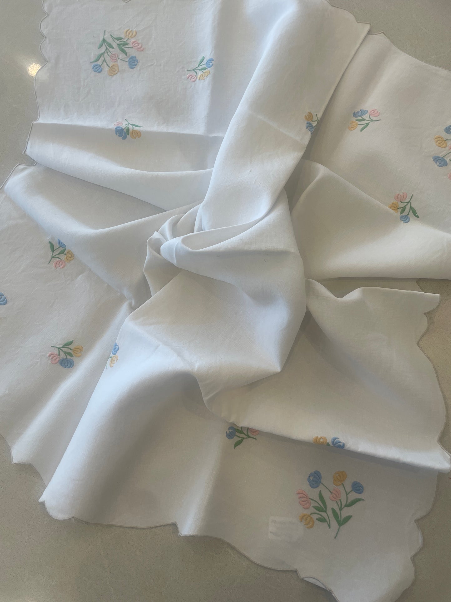 Pretty vintage embroidered tea cloth