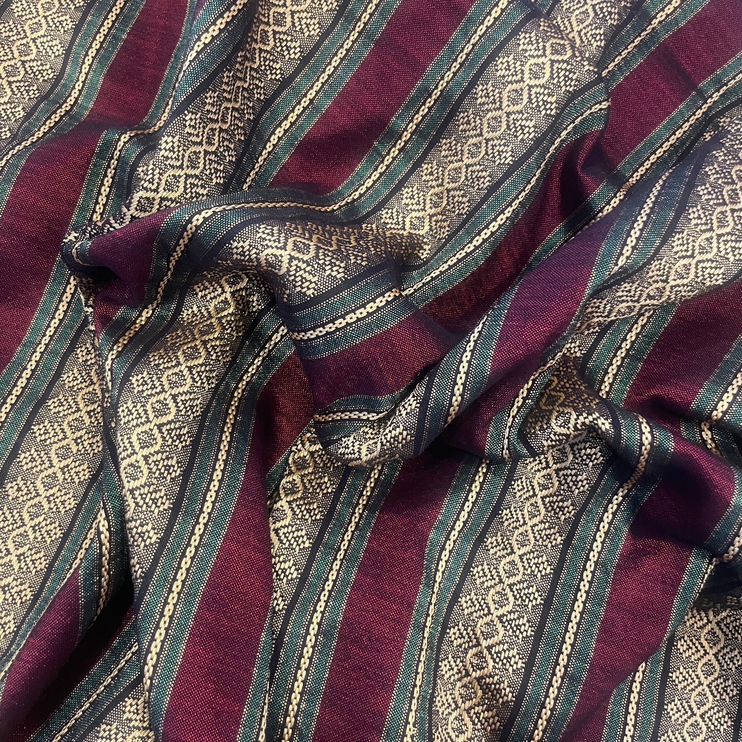 1.7m vintage metallic brocade