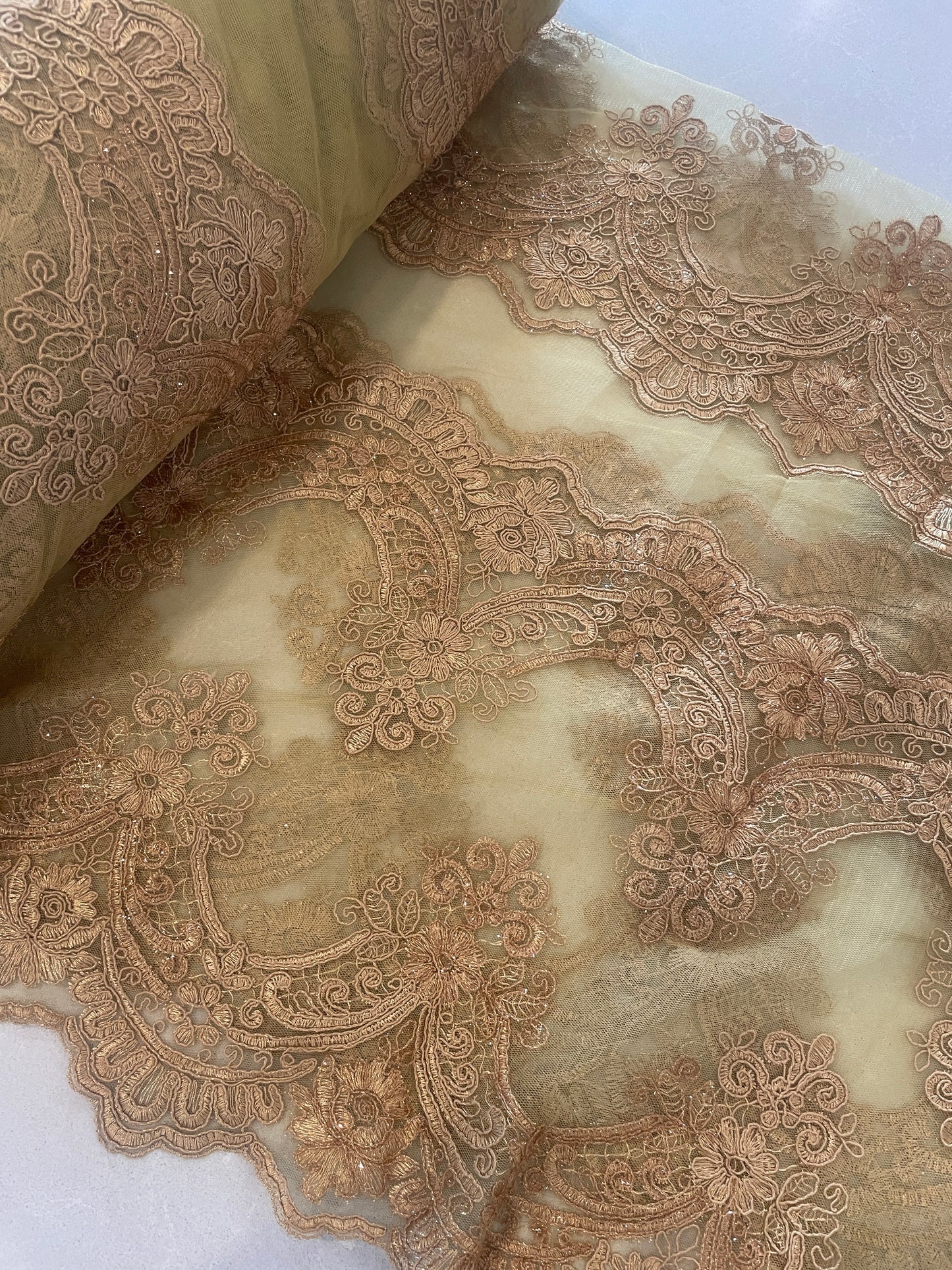 Saskia metallic corded lace