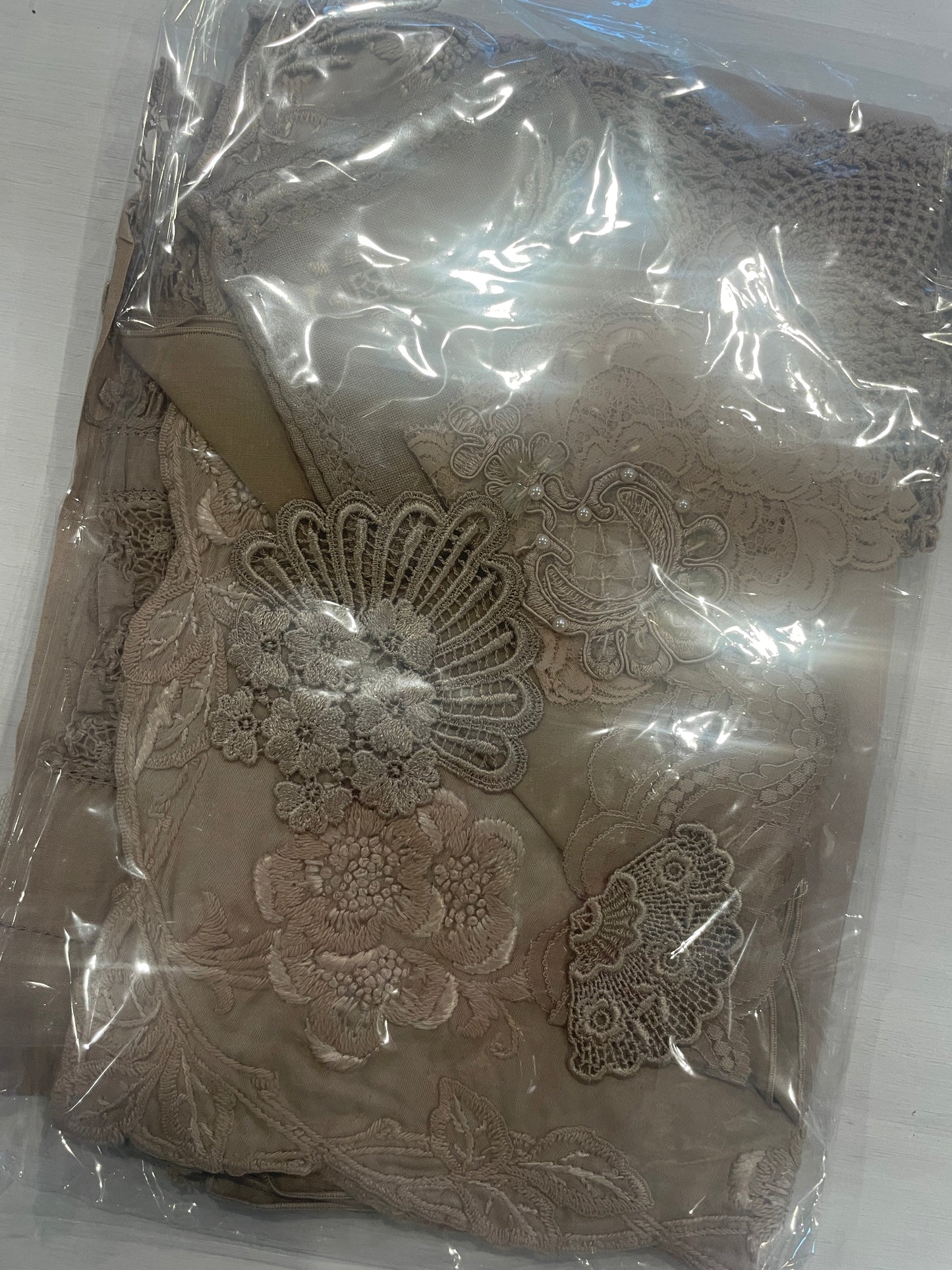 Mocha vintage linen pack #6