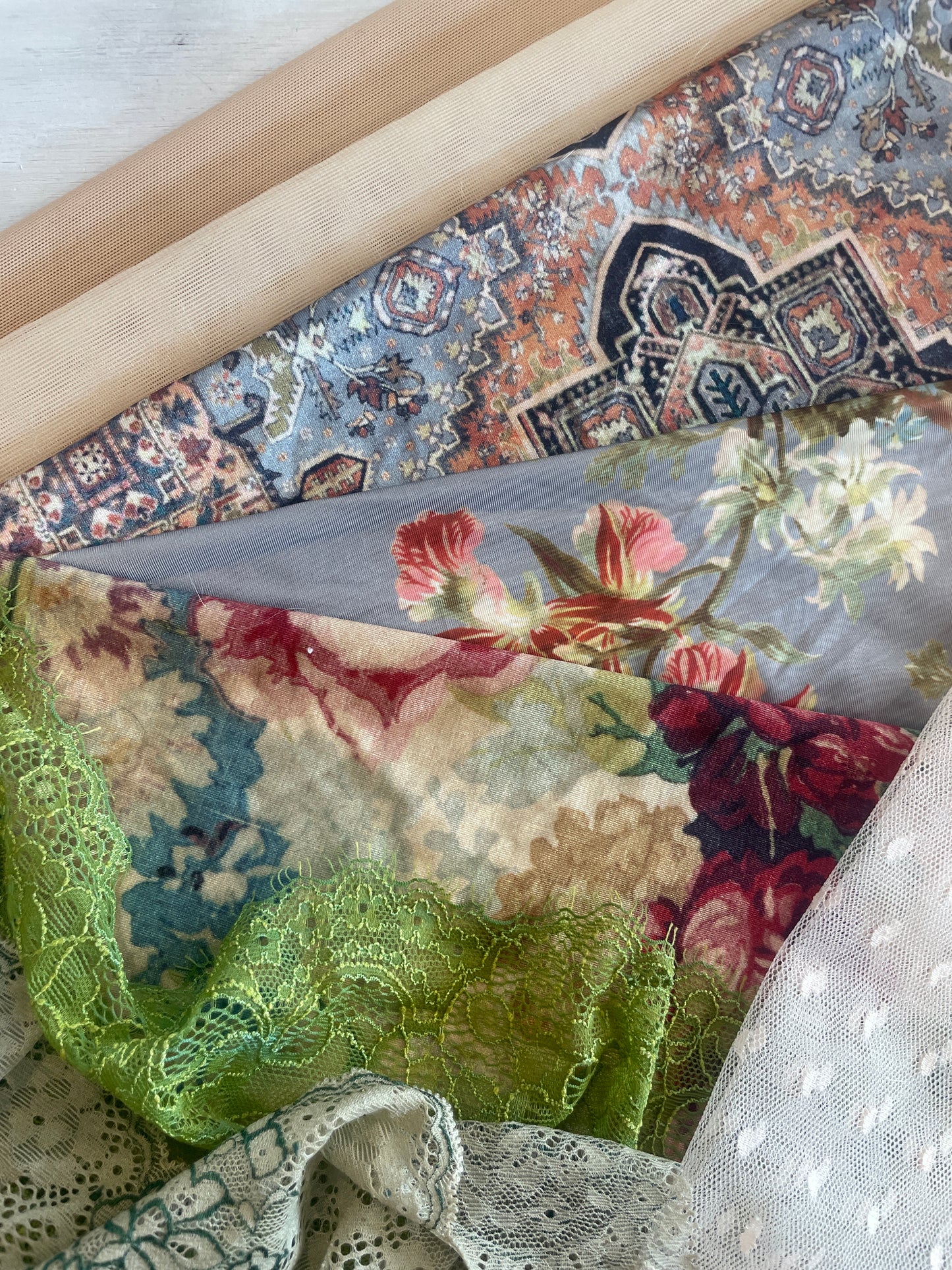 Dappled light Artisan bra and knickers kit