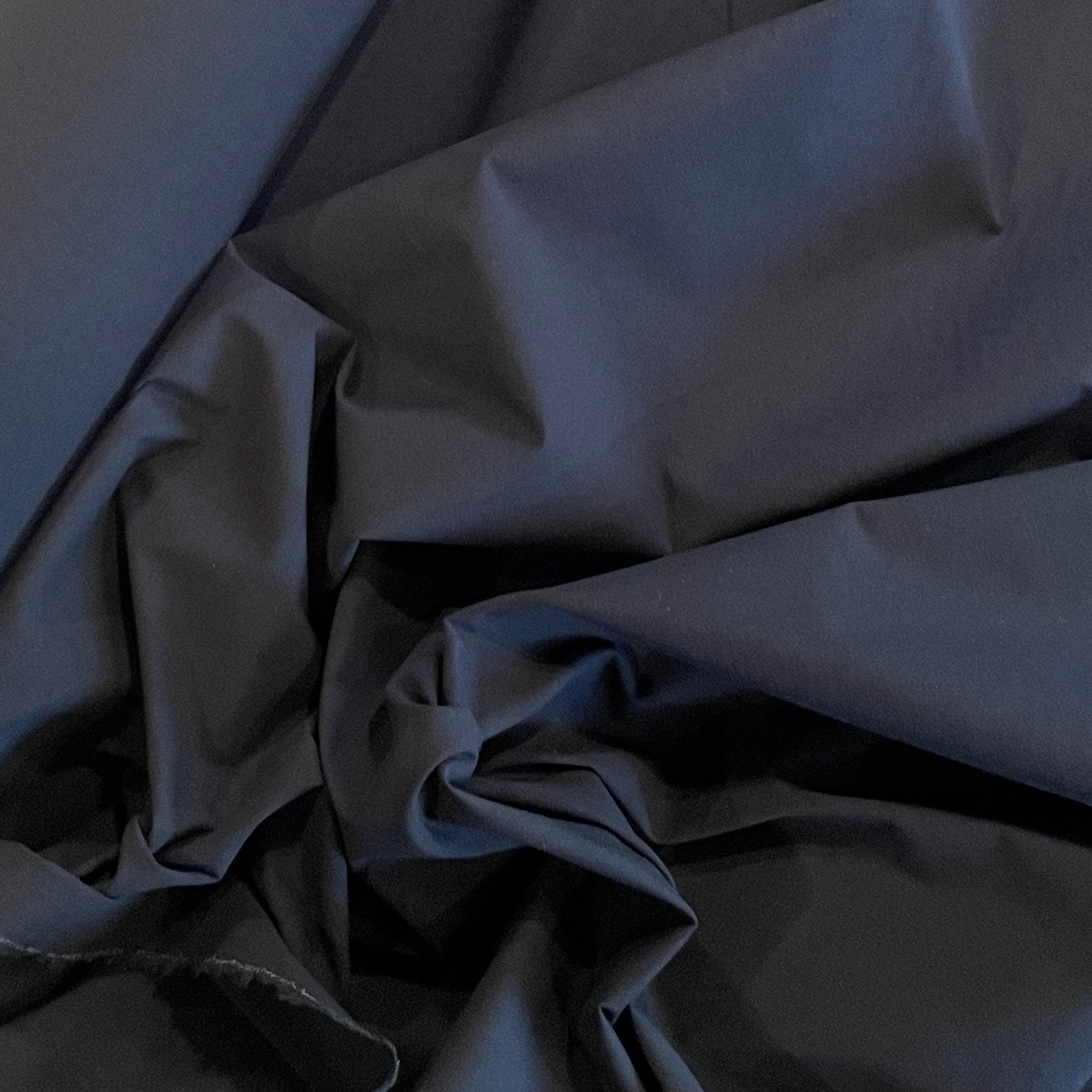 Midnight stretch cotton shirting