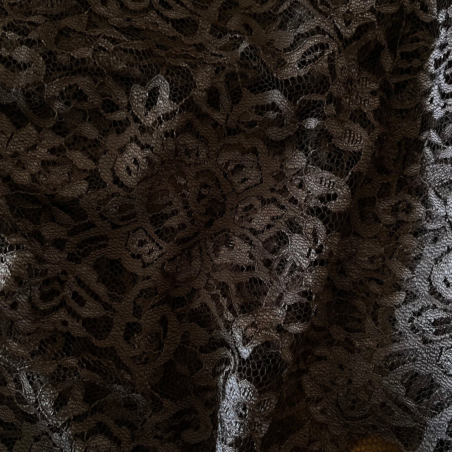 2.4m Deep Plum Chantilly Lace Nylon Cotton Poly
