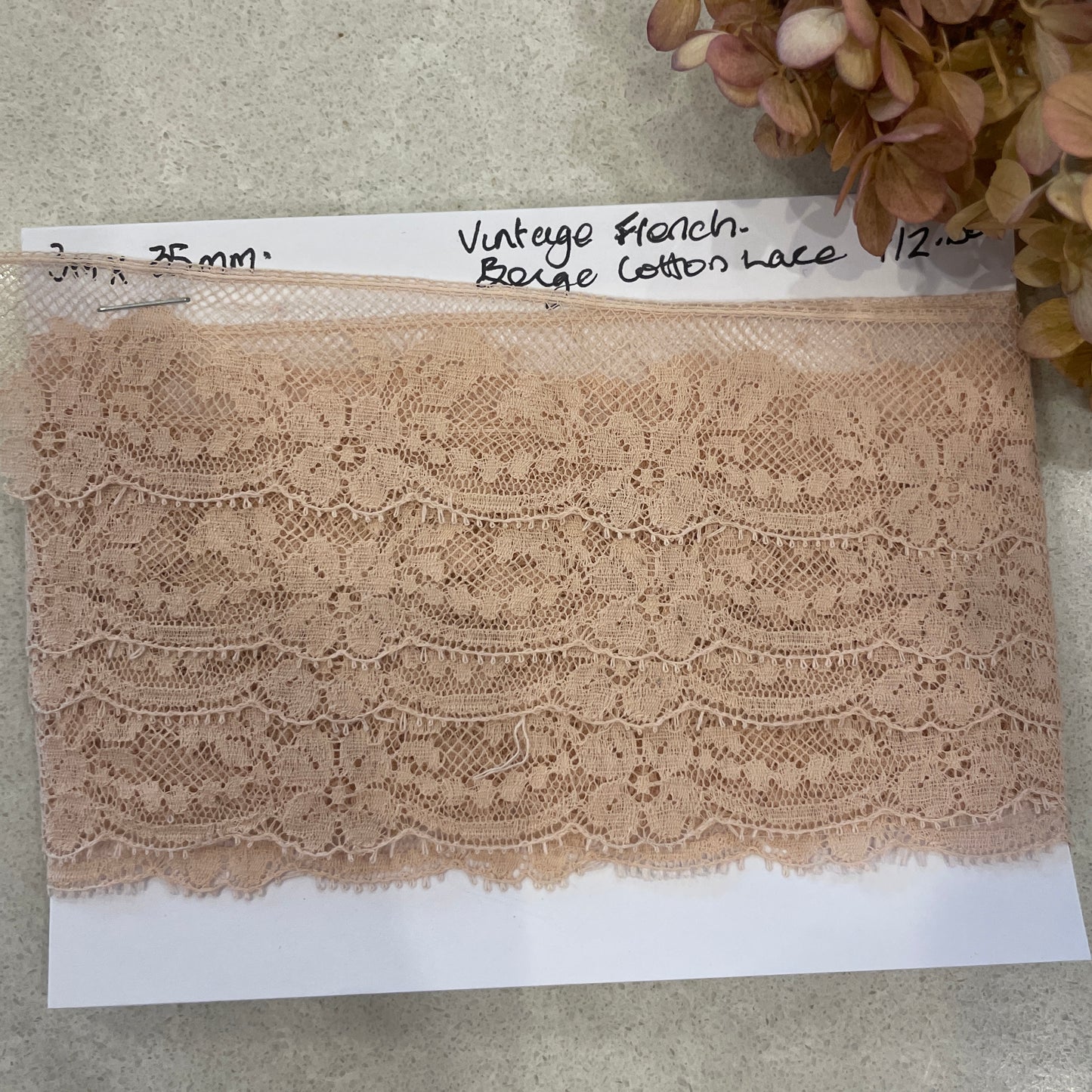 3m antique French beige lace #65