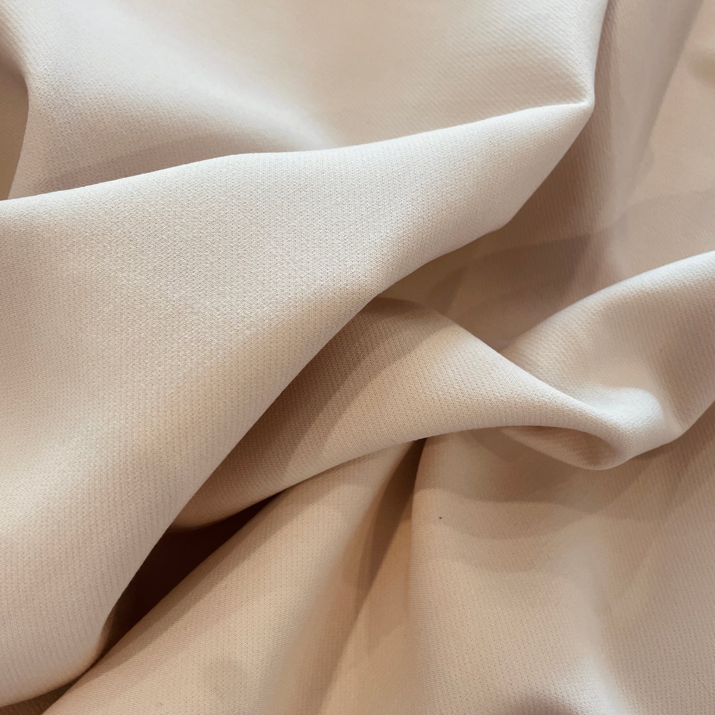 Warm beige  stretch Twill Suiting