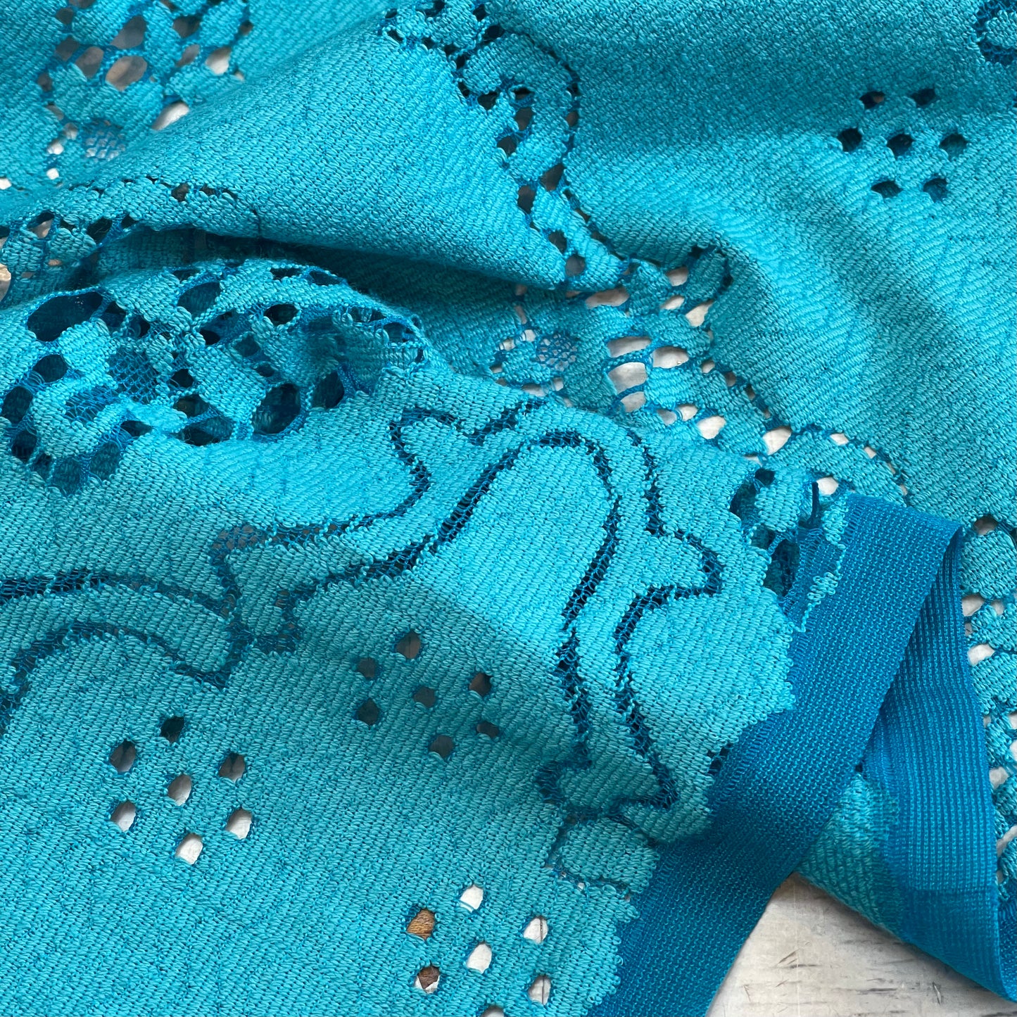 Amalfi Coast Aqua Lace