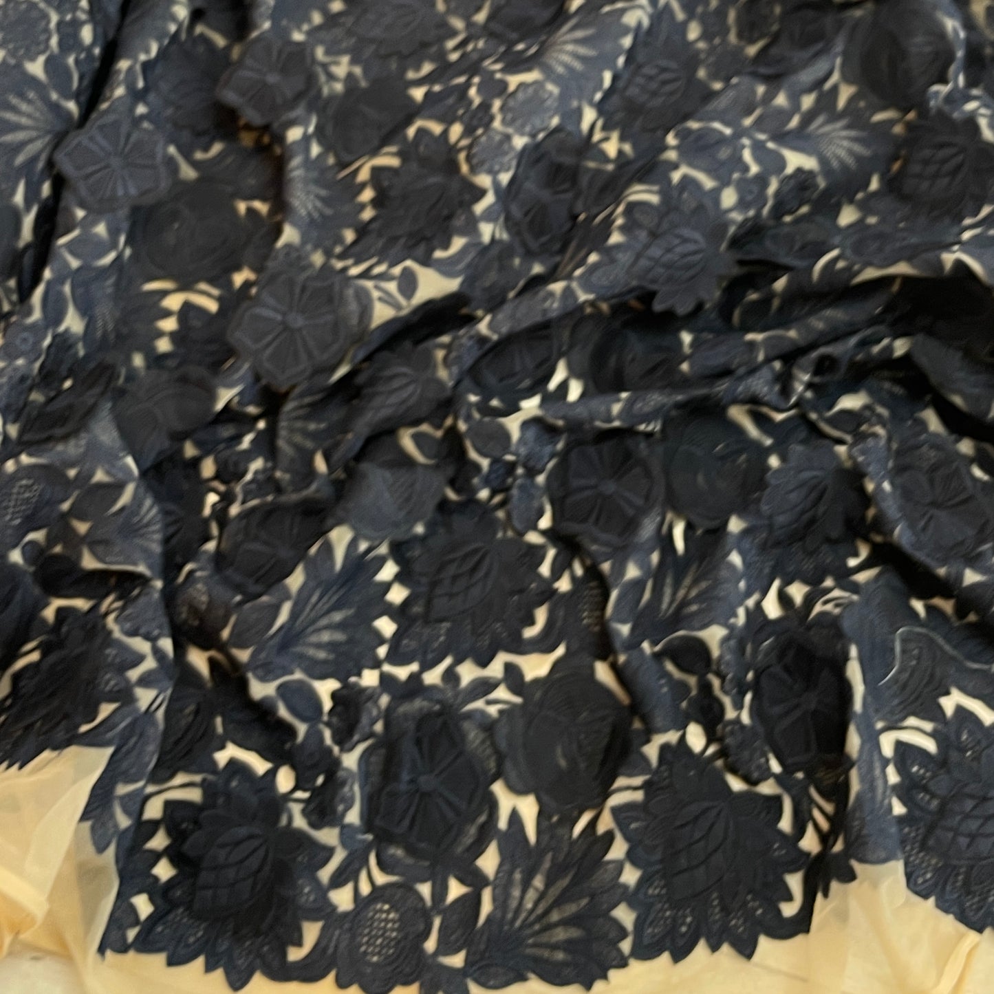 Lila navy 3D lace
