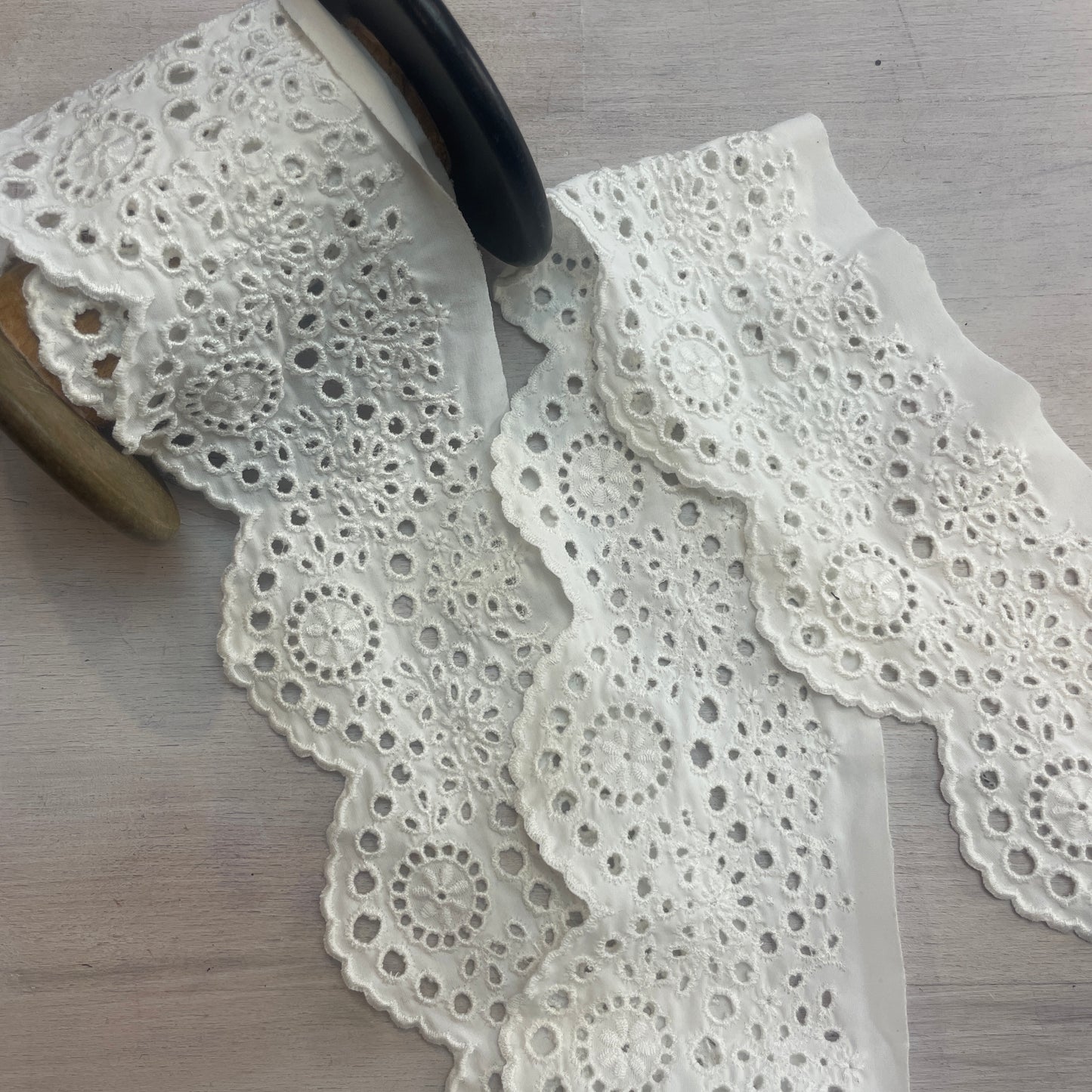 Sundazed embroidered spandex trim