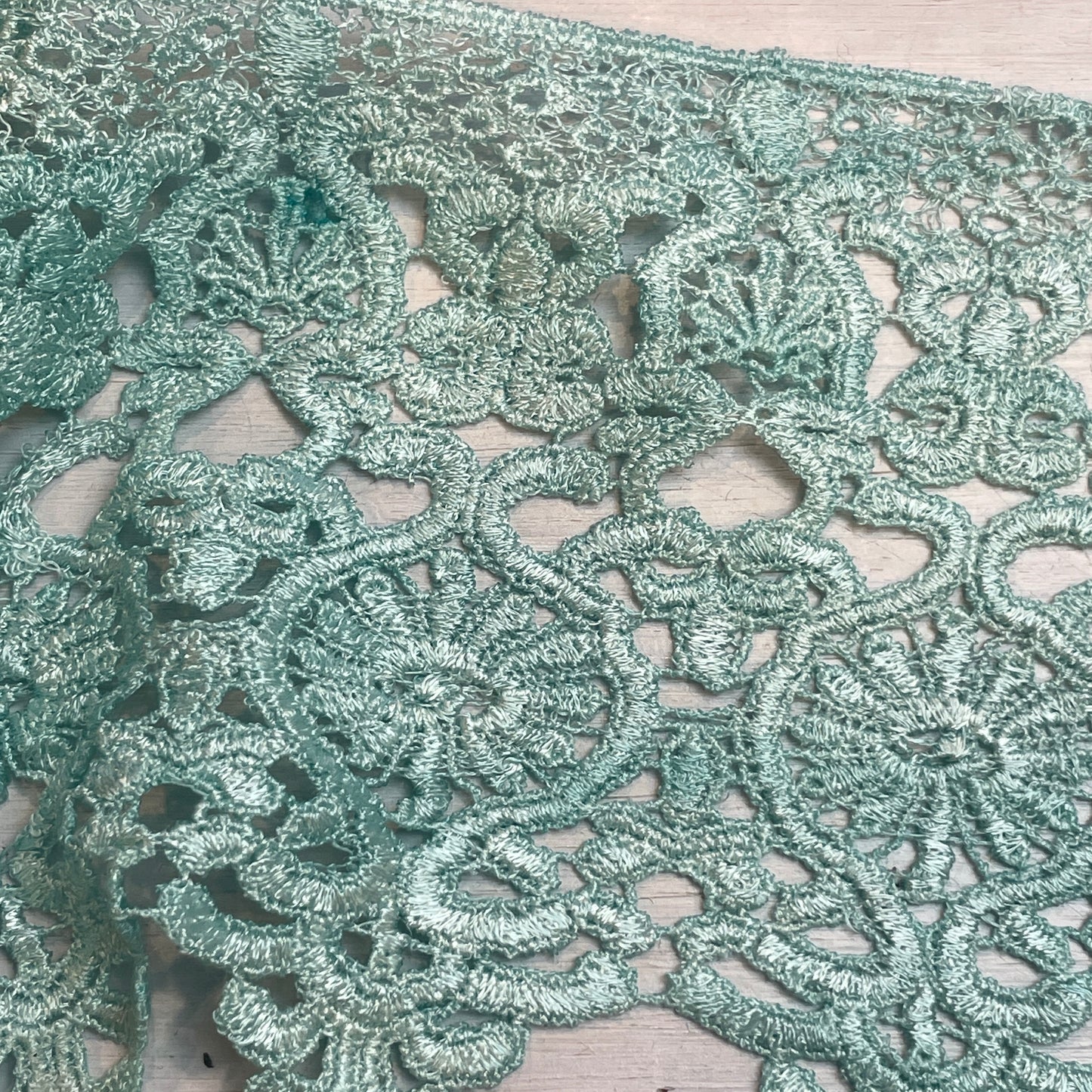 Spearmint ornate Guipure Trim