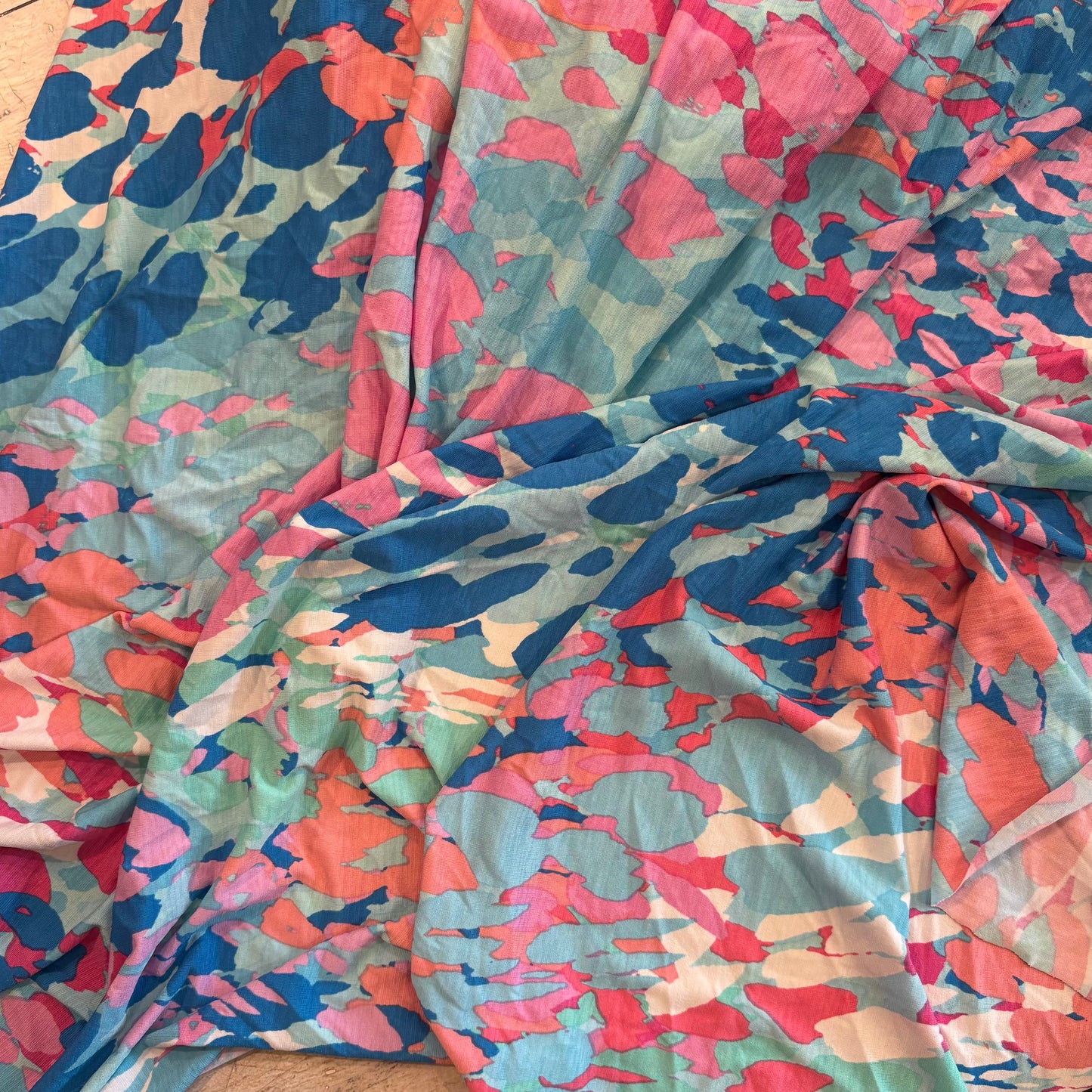 1m Pastel Water Drops Jersey