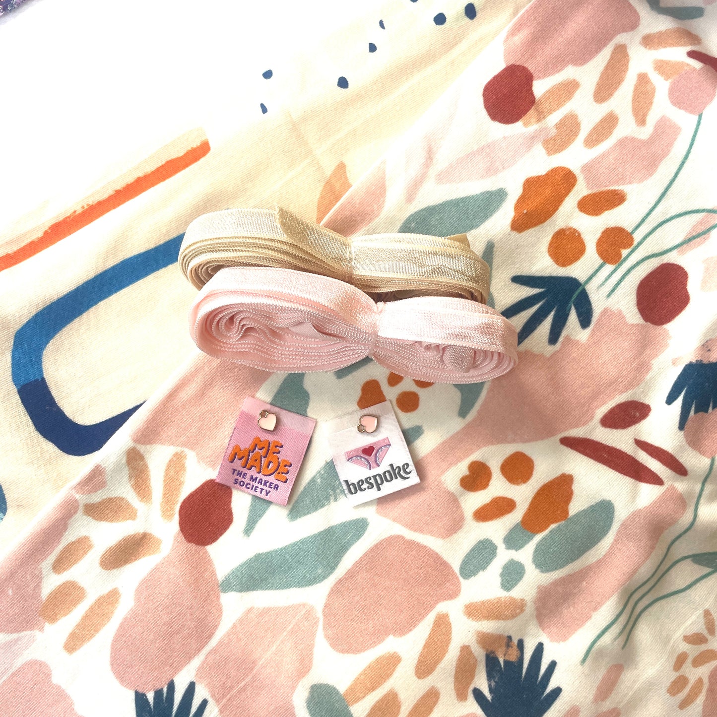 Abstract blush mix and match knickers kit