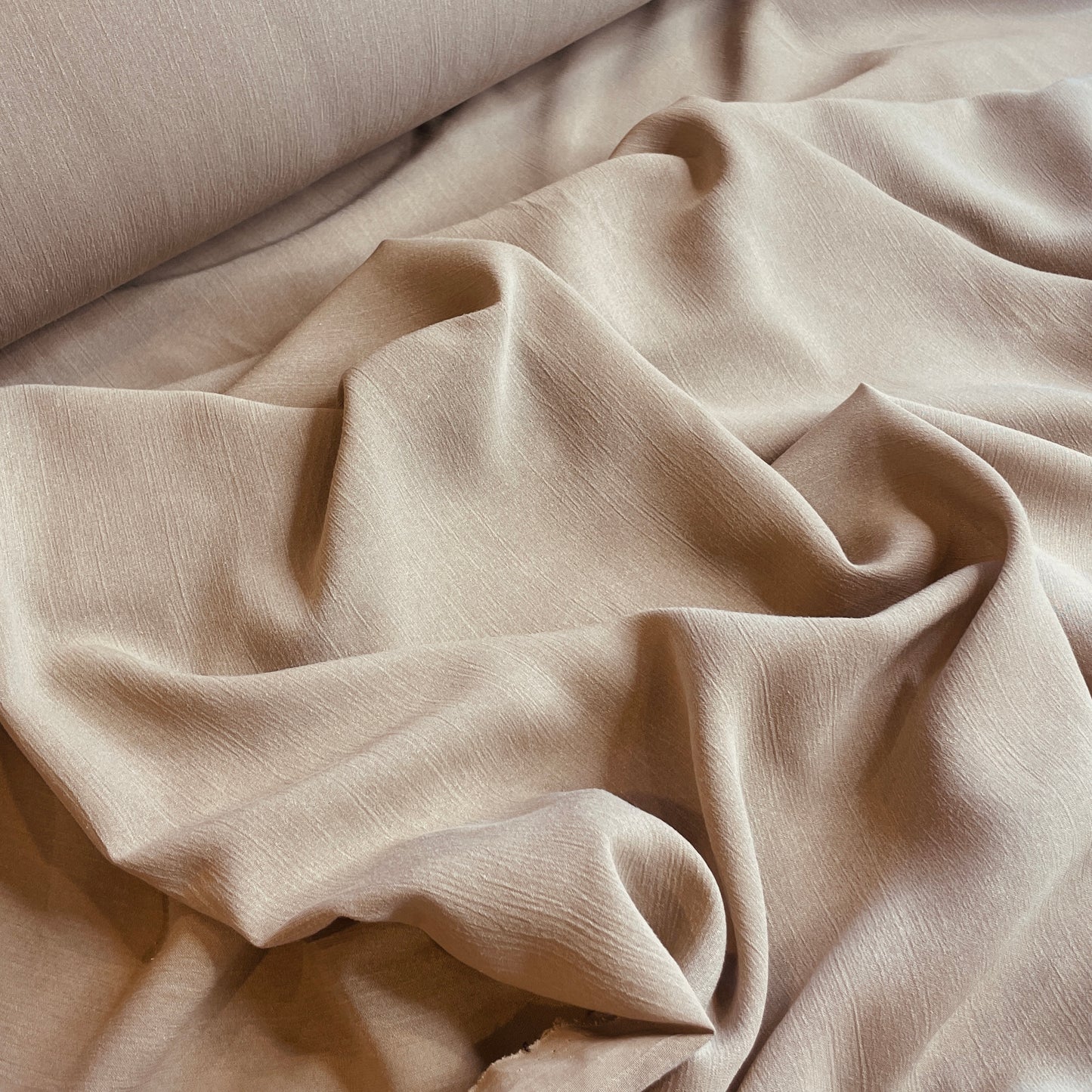 Sand dunes textured crepe de chine