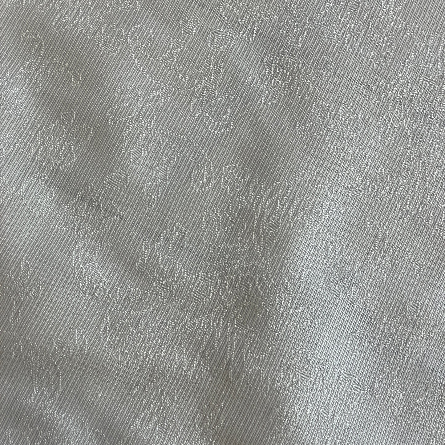 Vivienne jacquard viscose twill