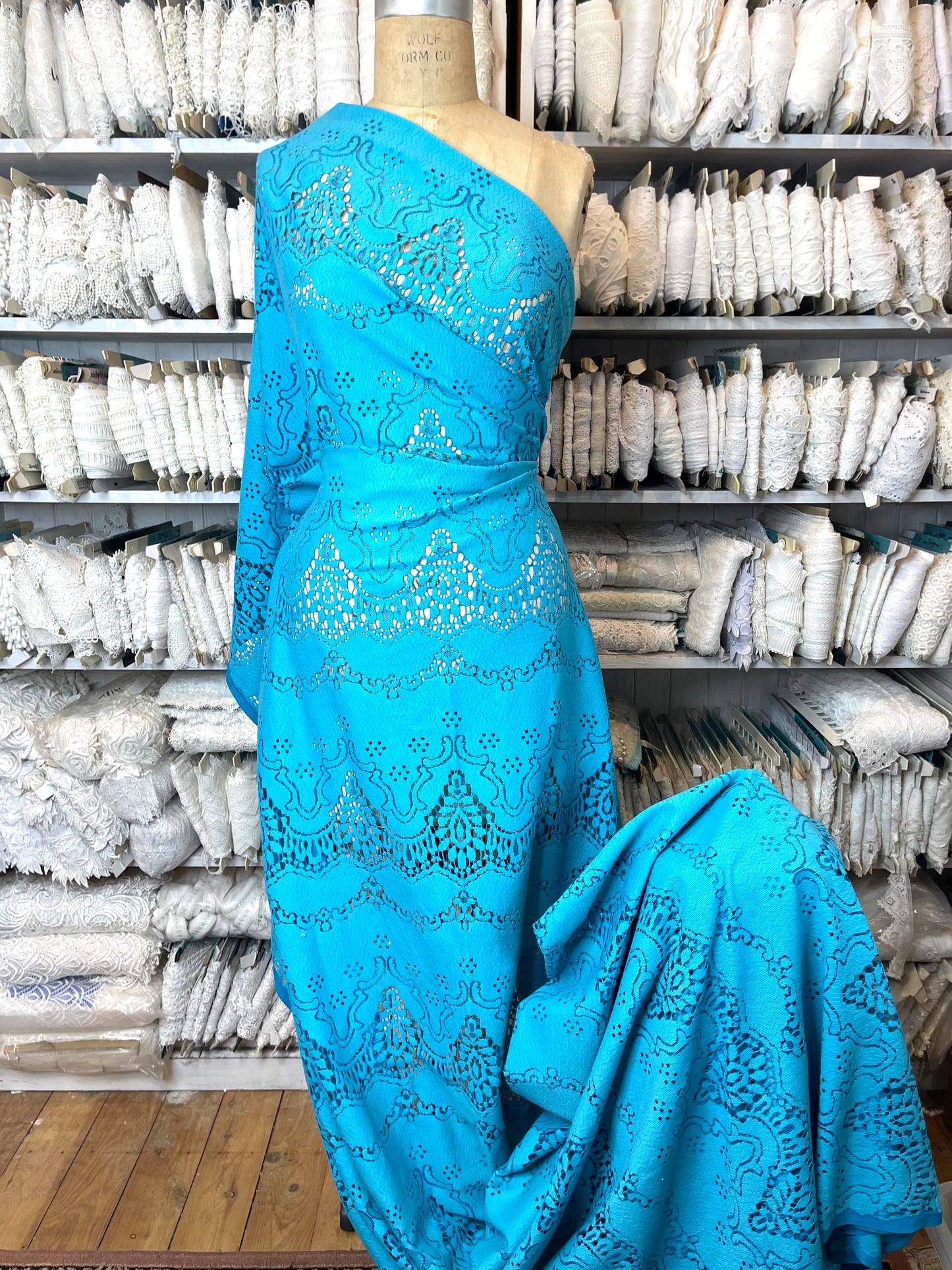 Amalfi Coast Aqua Lace