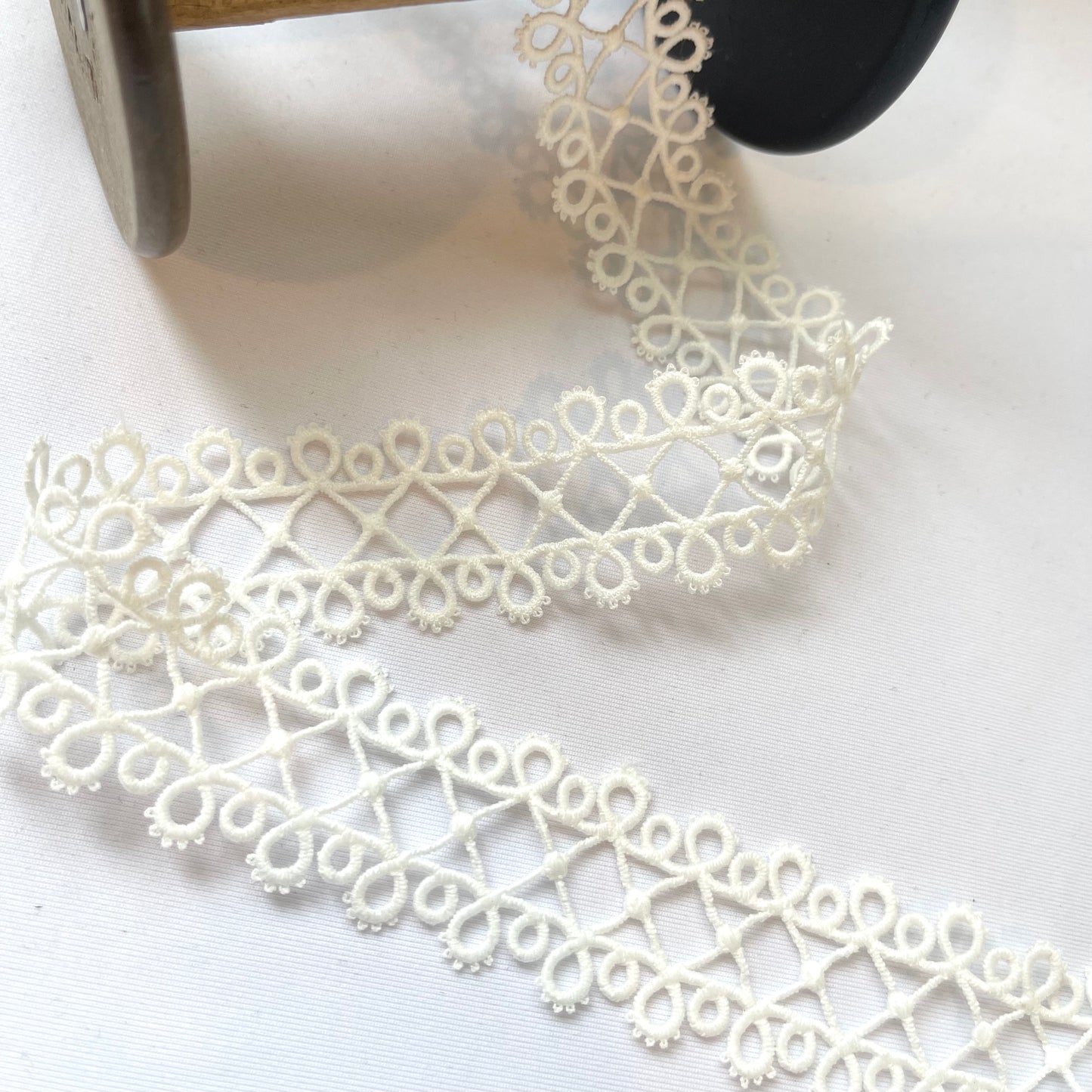 Eliza White Lattice Lace Small