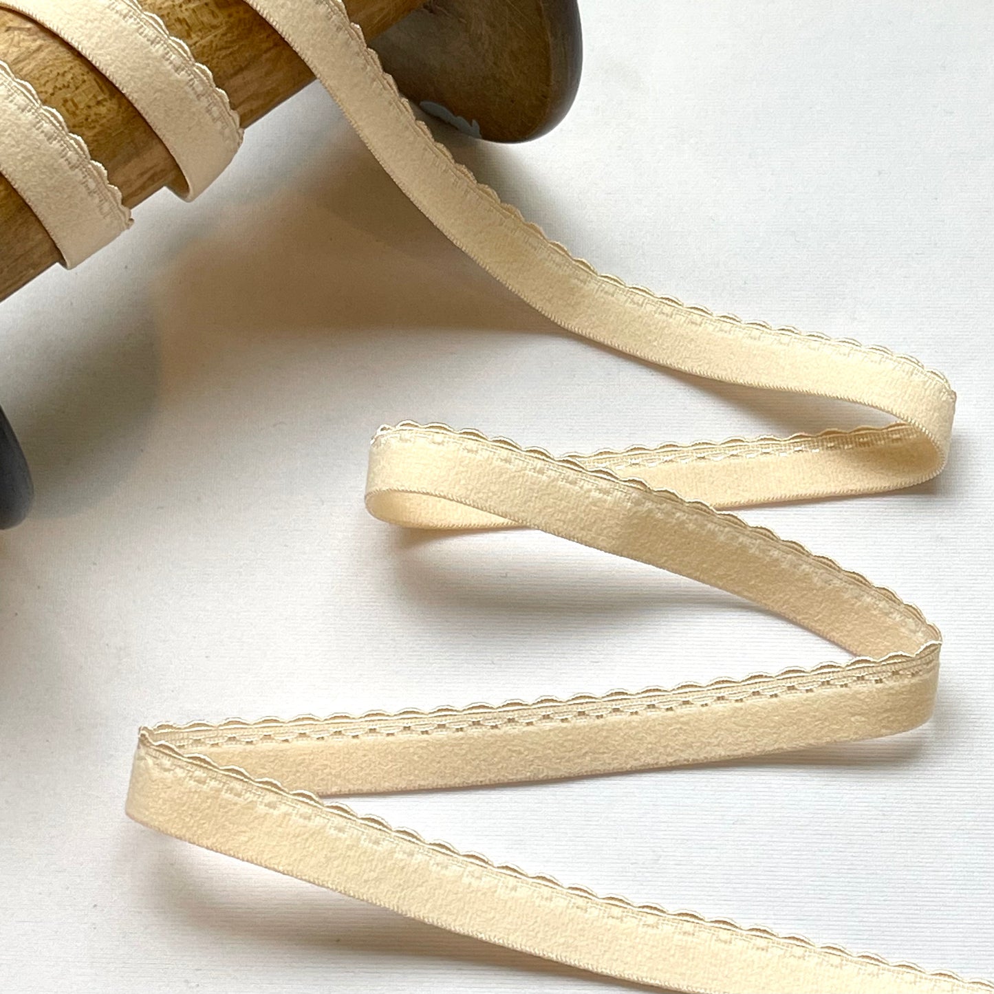 Champagne 12mm Plush Picot Elastic