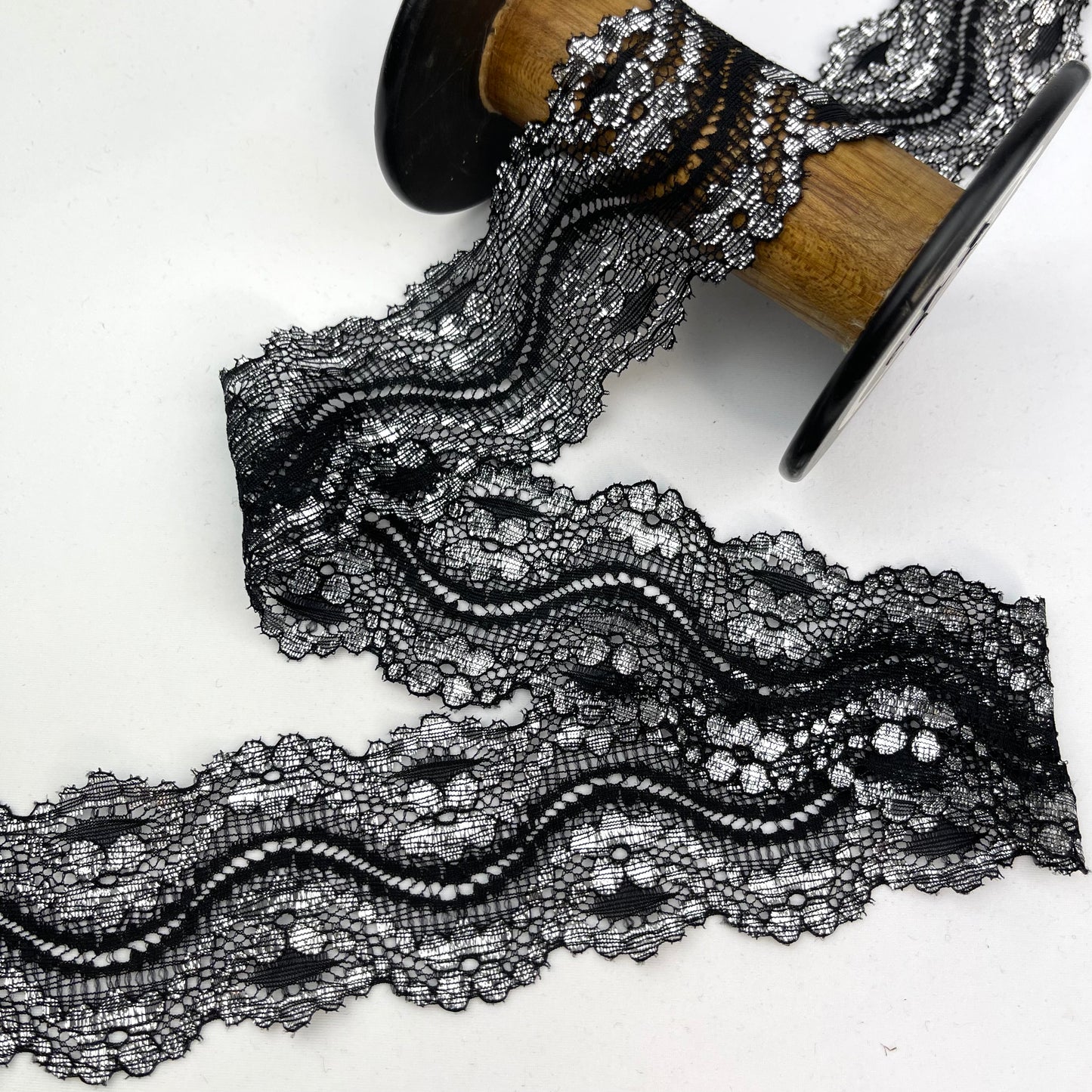 Disco Daisies Black/Silver 13mm Stretch Lace