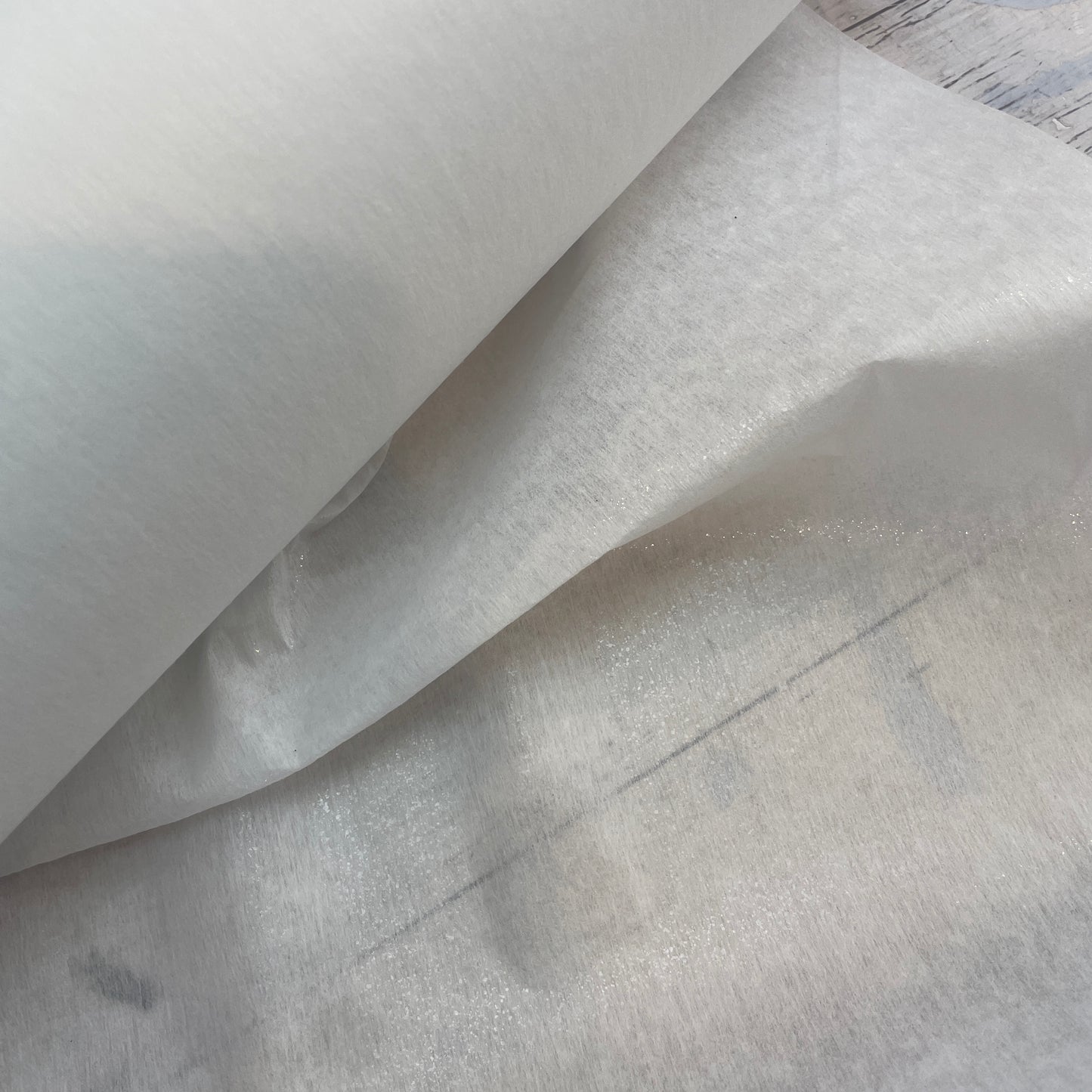 White mid fusible vilene