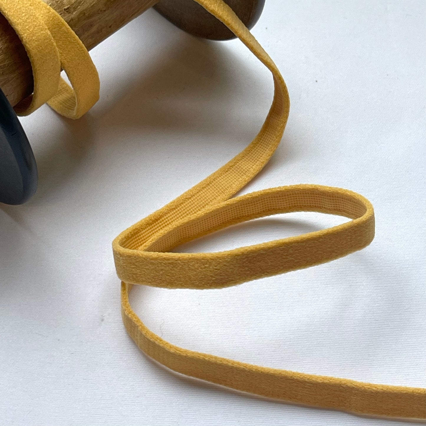 Underwire casing