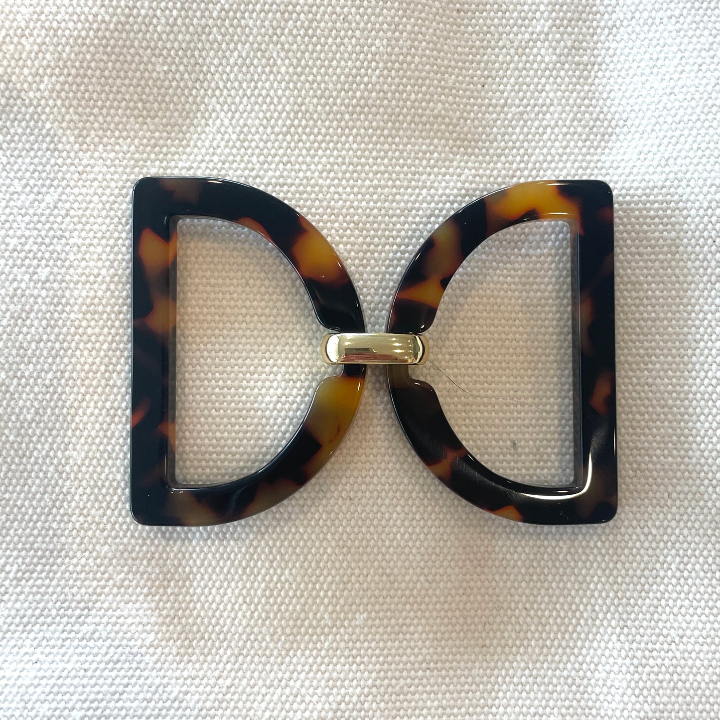 Tortoise shell D buckle