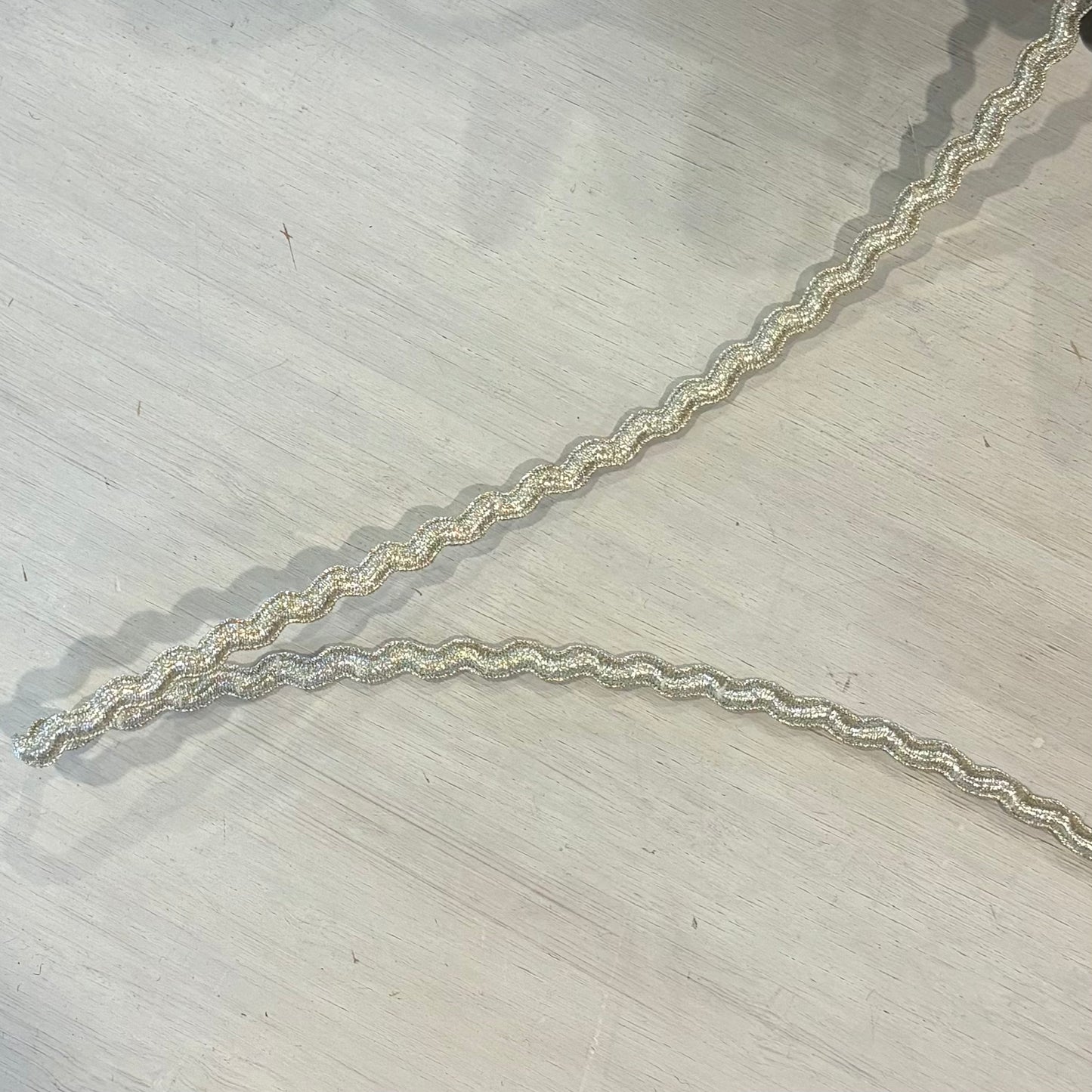 Edna Vintage Champagne Trim