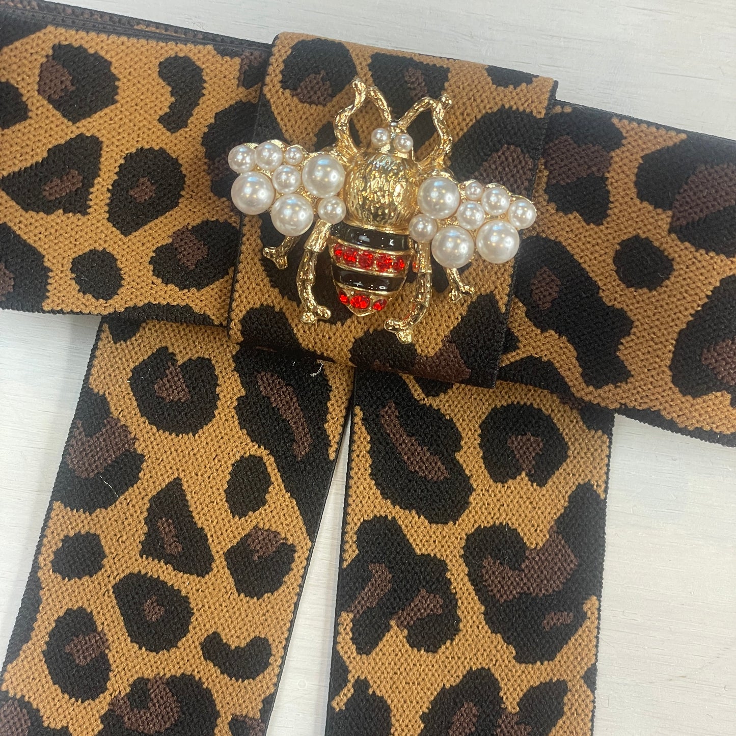 Queen bee leopard bow