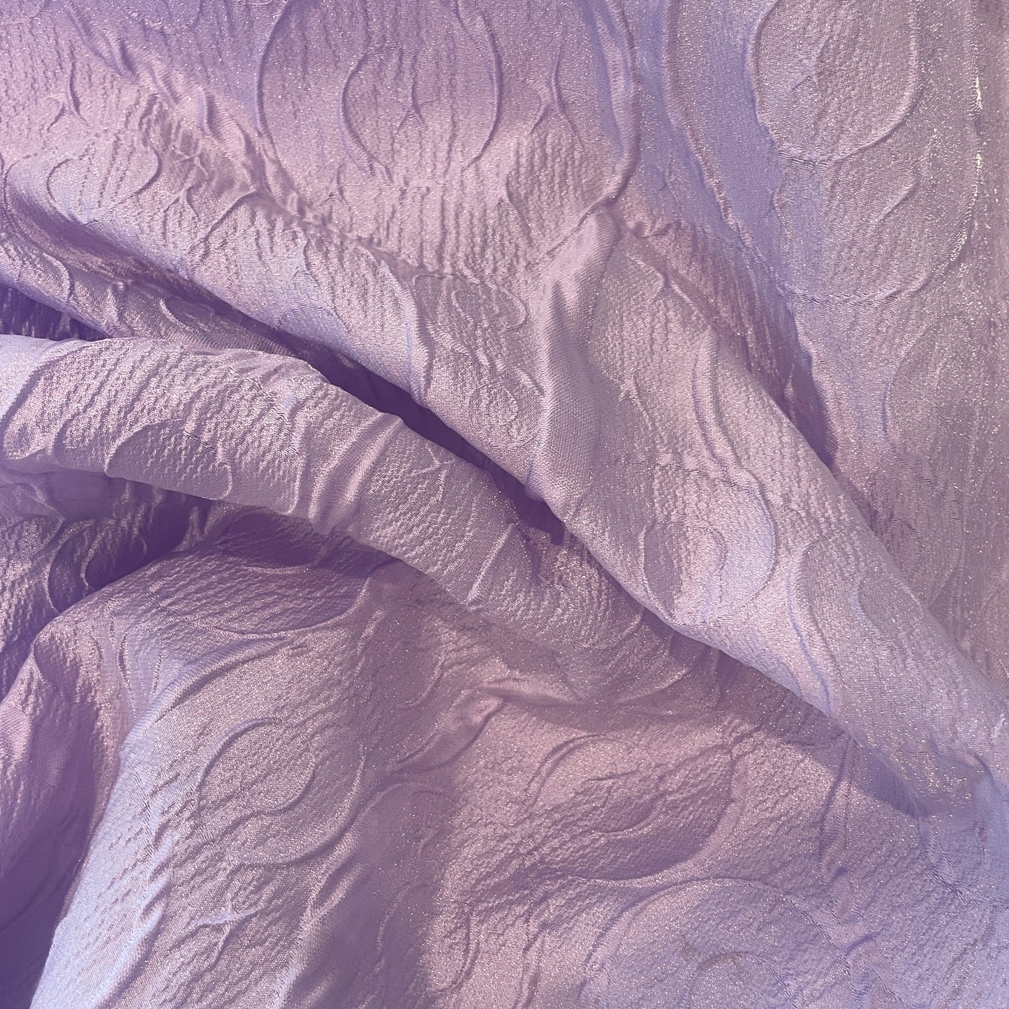 80cm mauve swirls cloque brocade