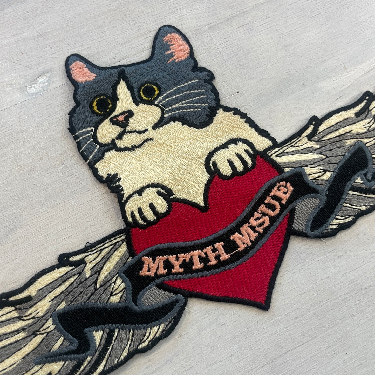 Vintage heart cat Motif