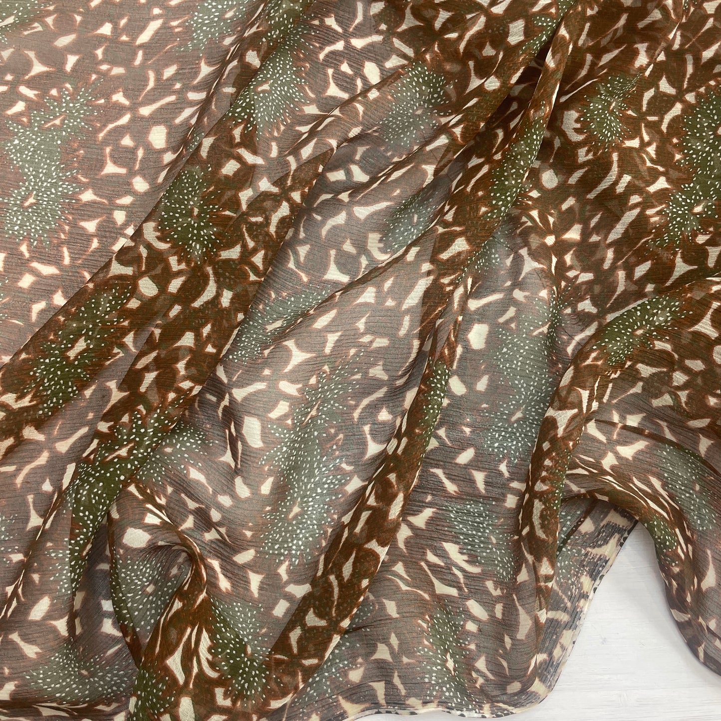 Wandering bloom bronze Silk Chiffon