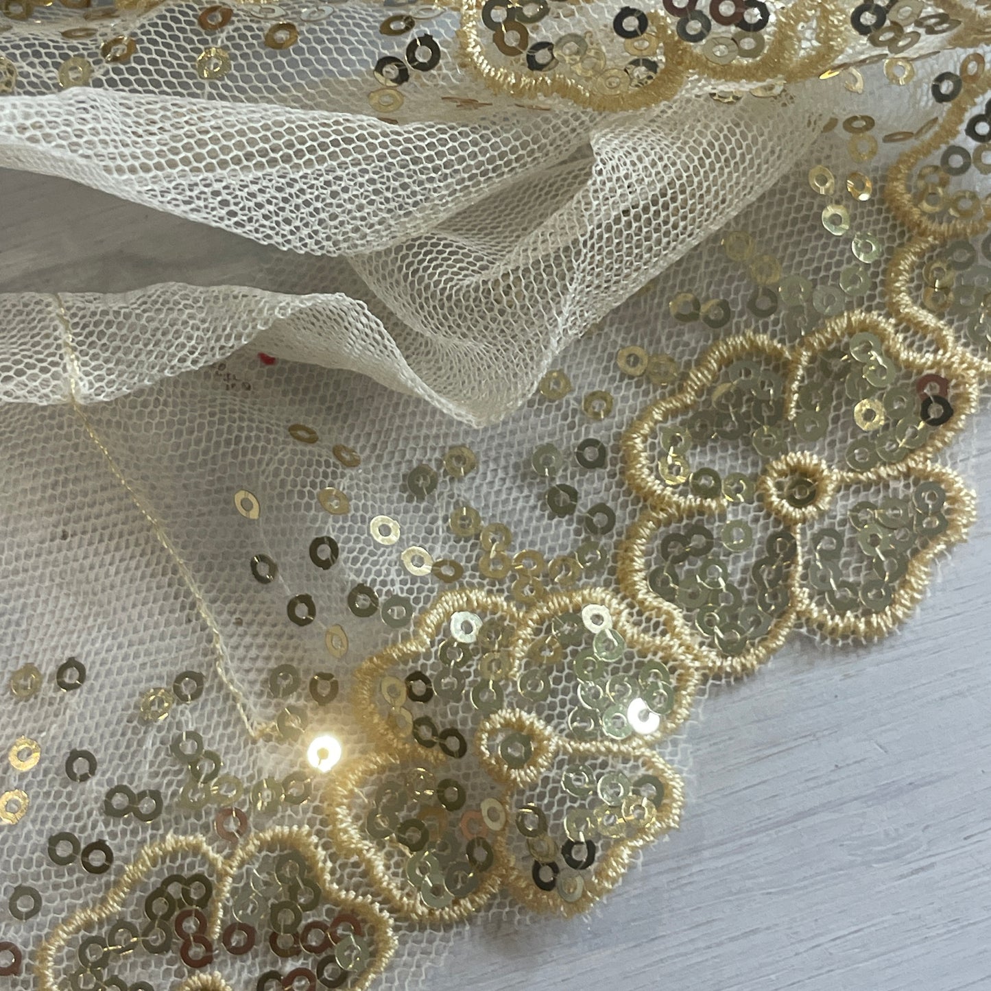 9cm Gold sequin flowers Embroidered Lace