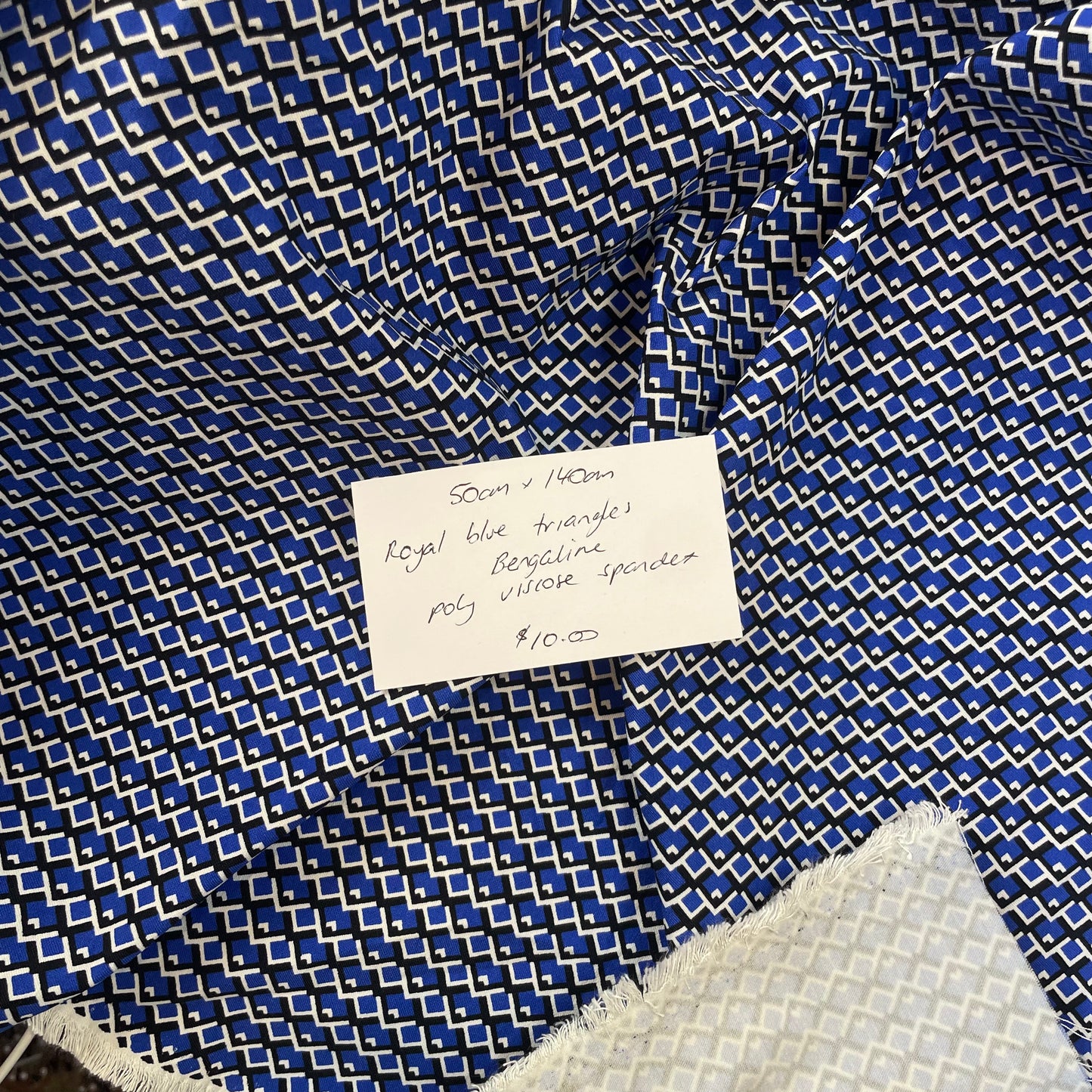 50cm Royal blue triangles Bengaline