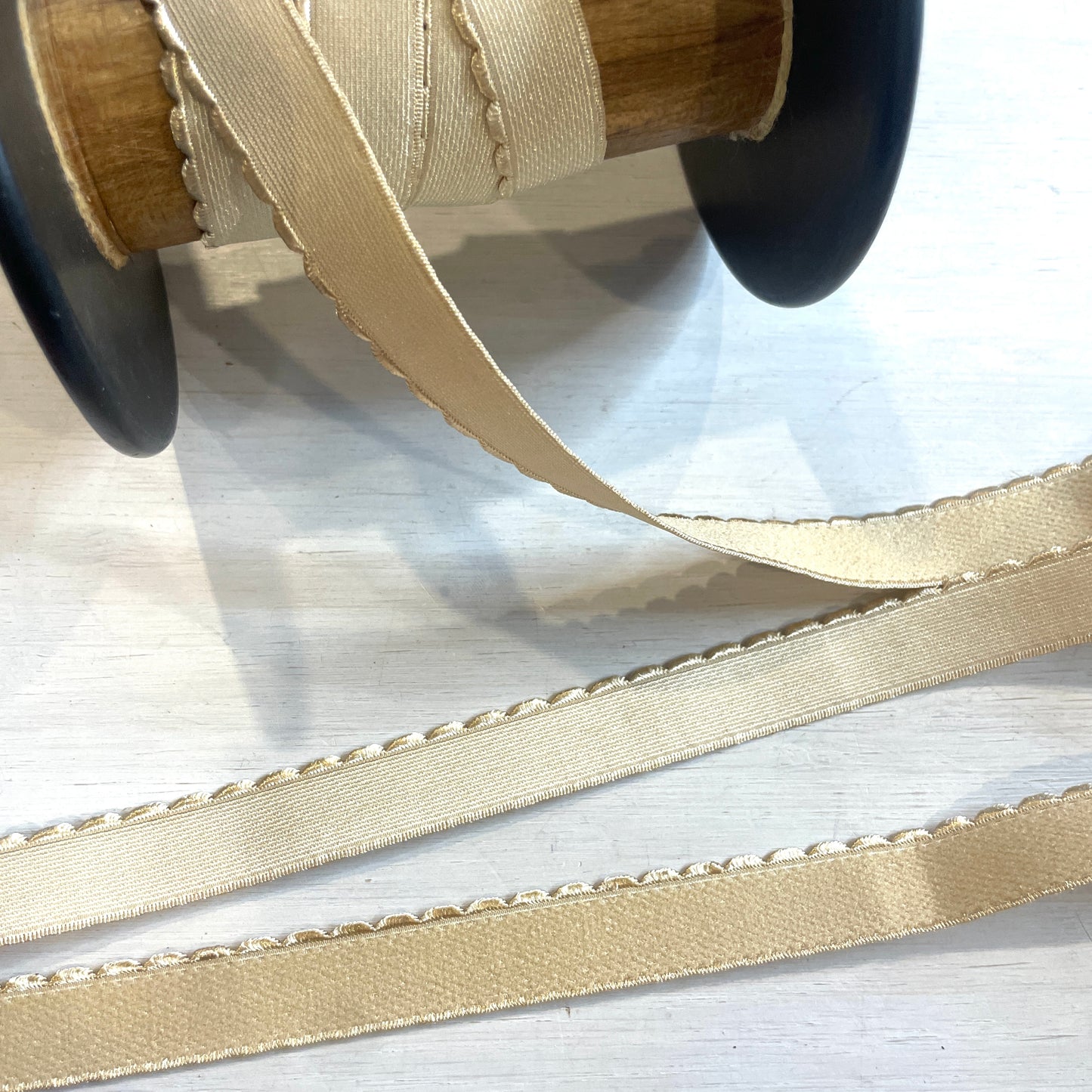 Tan 15mm Plush Picot Elastic