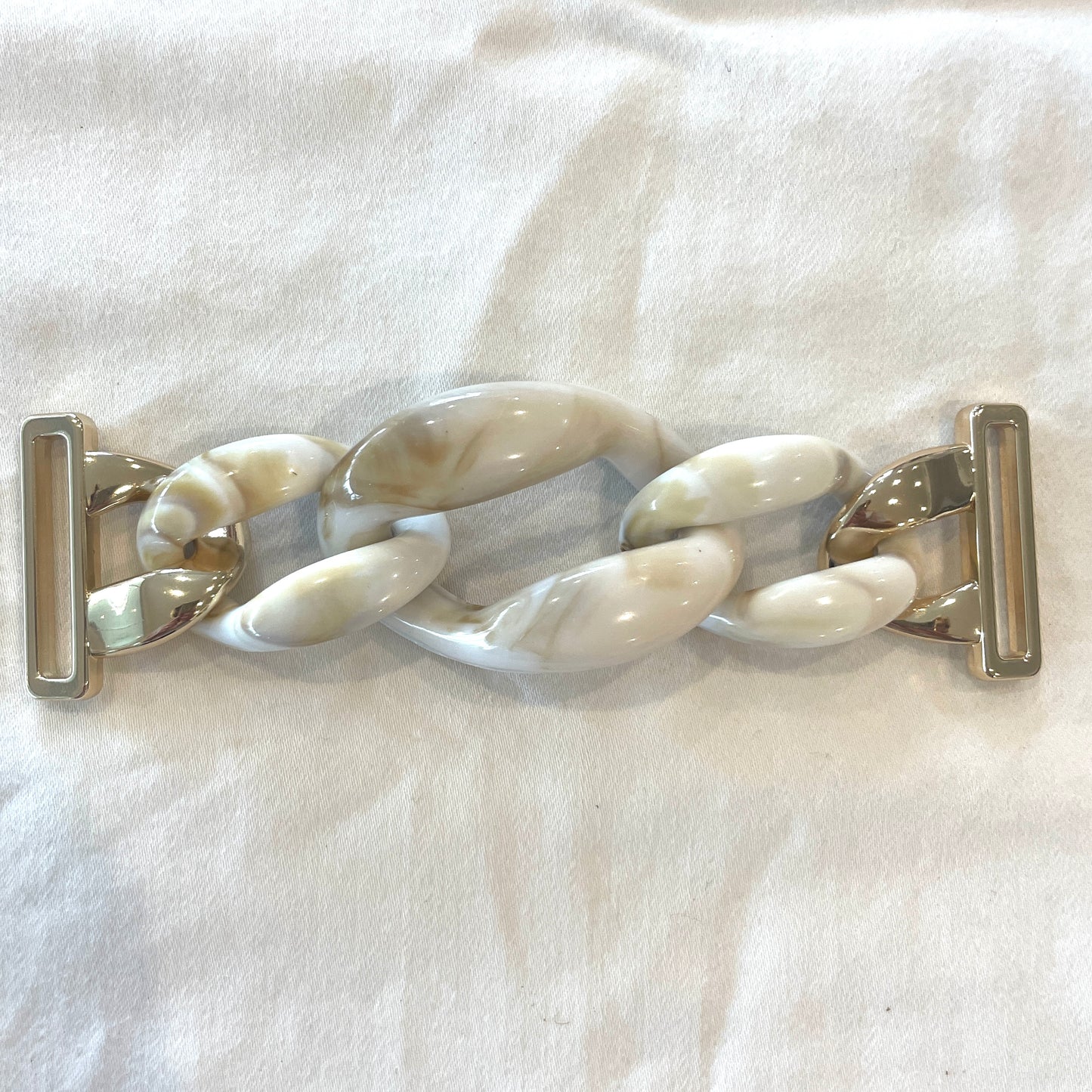 Marble links chain piece