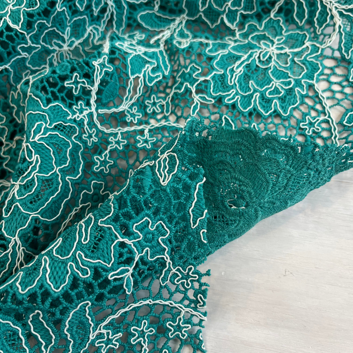 2.5mtrs Teal Corded Lace