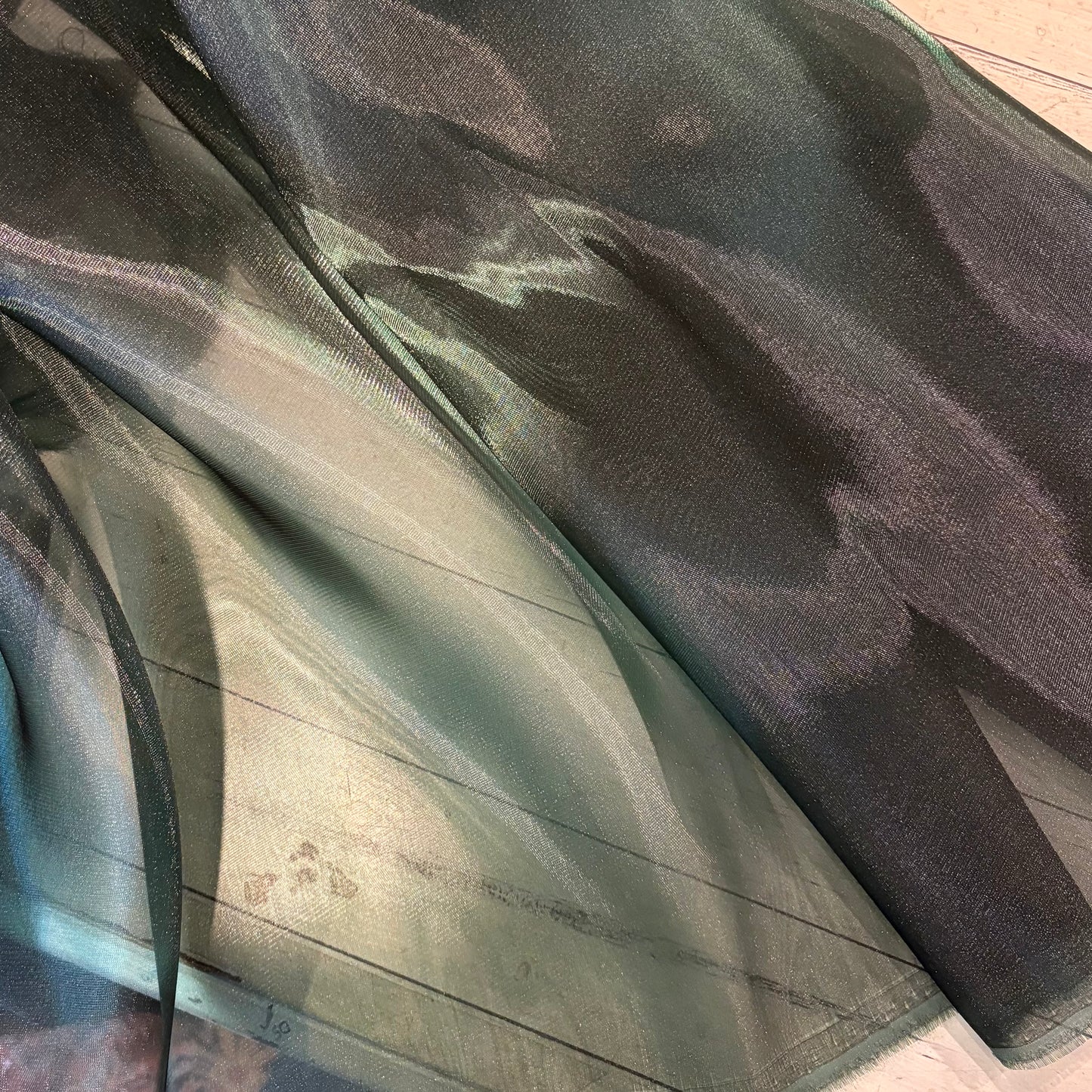 3m Emerald Metallic Organza
