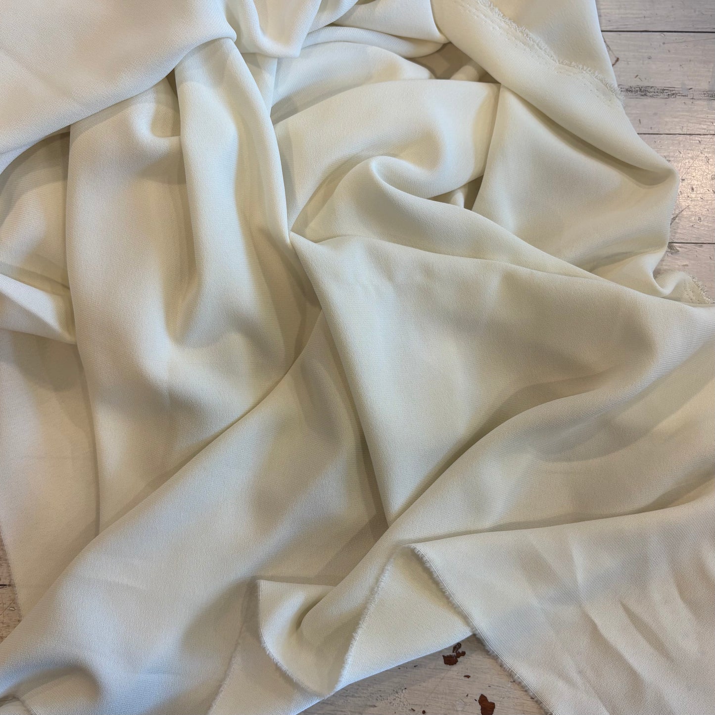 1m Palest Lemon Delustred Satin