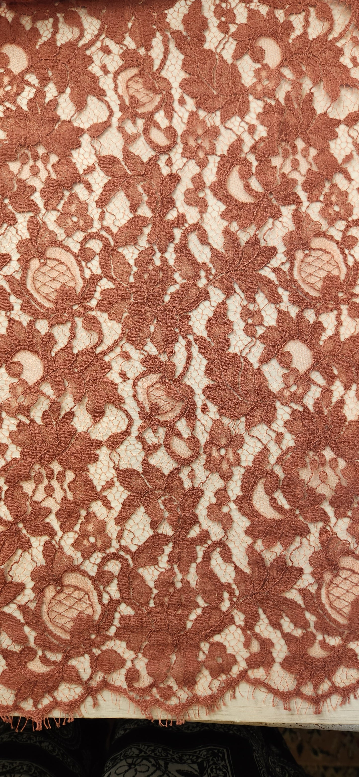 Sienna French chantilly lace