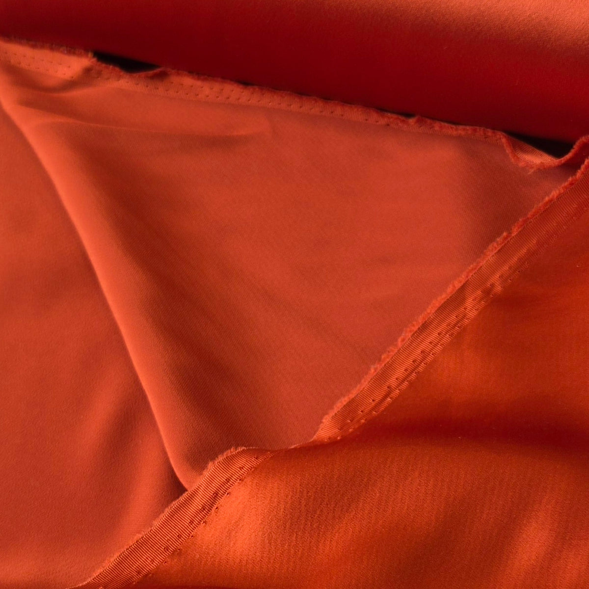 Tangello stretch luxe drape satin