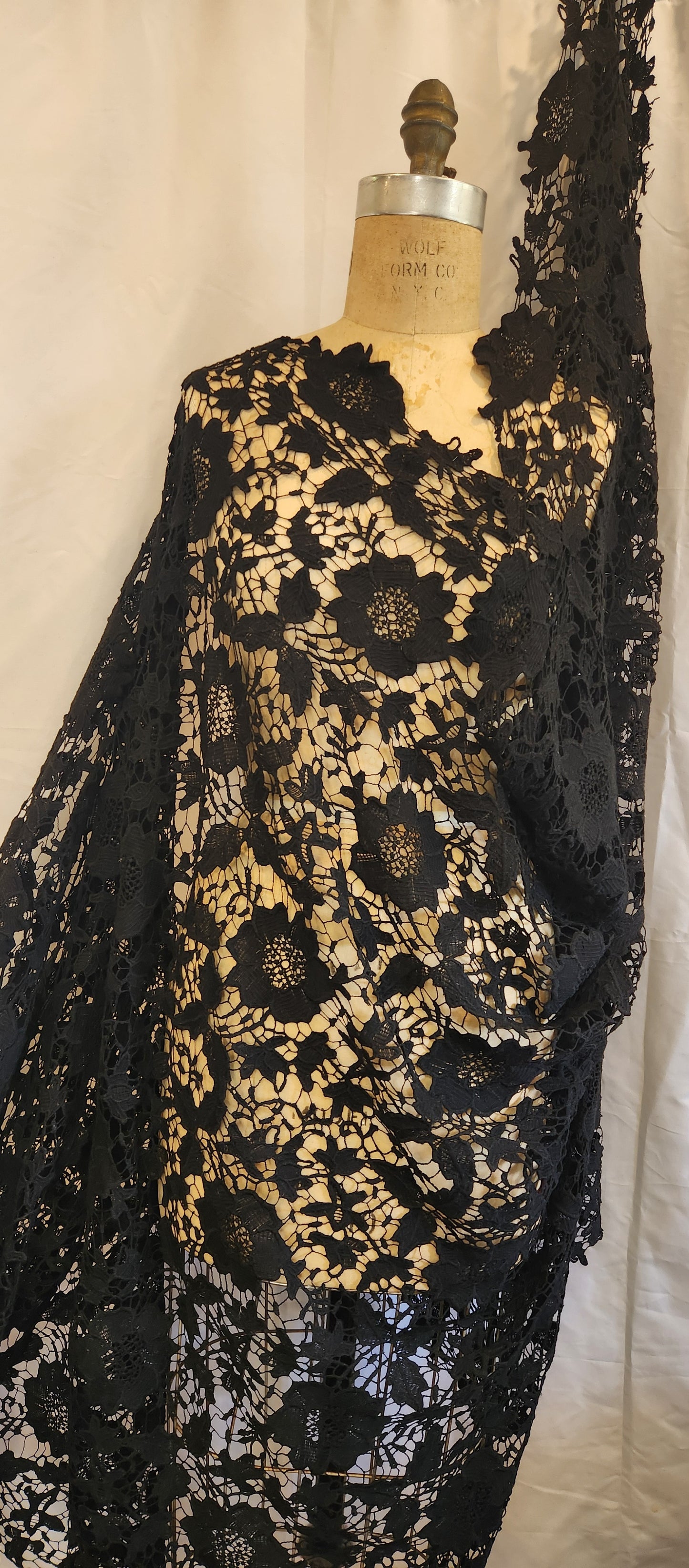 Bella black Guipure Lace