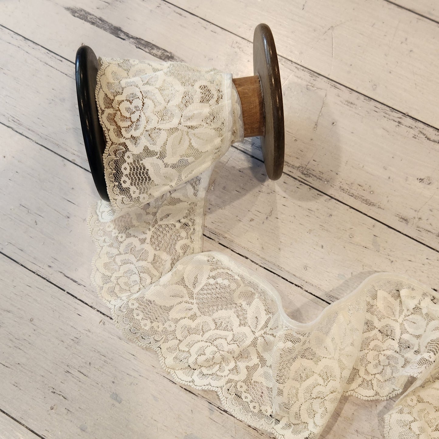 Dorothy gathered lace