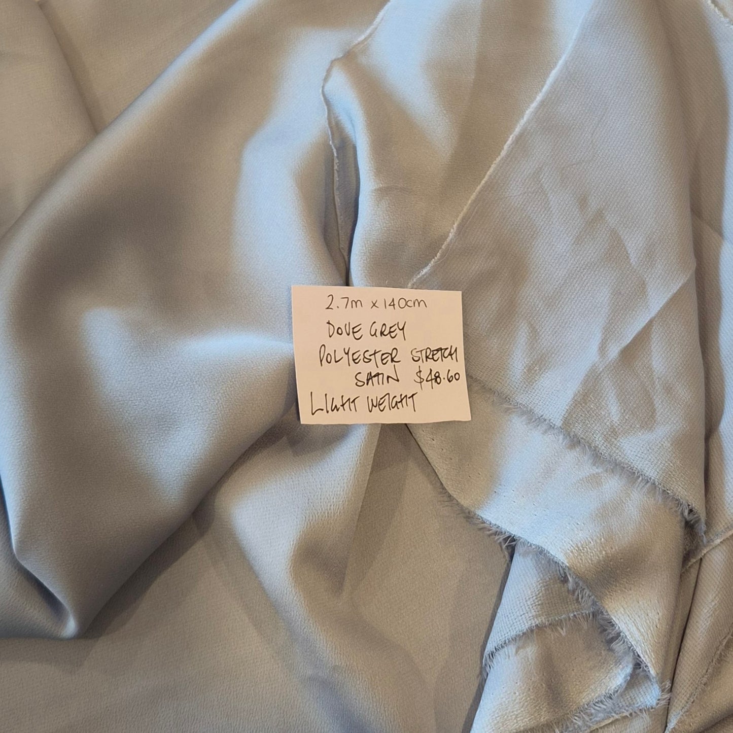 3.8m Pale grey herringbone viscose suiting