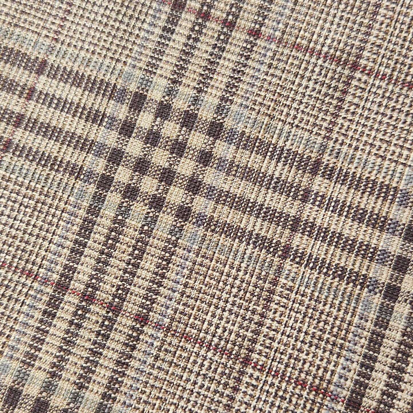 Vivie plaid suiting