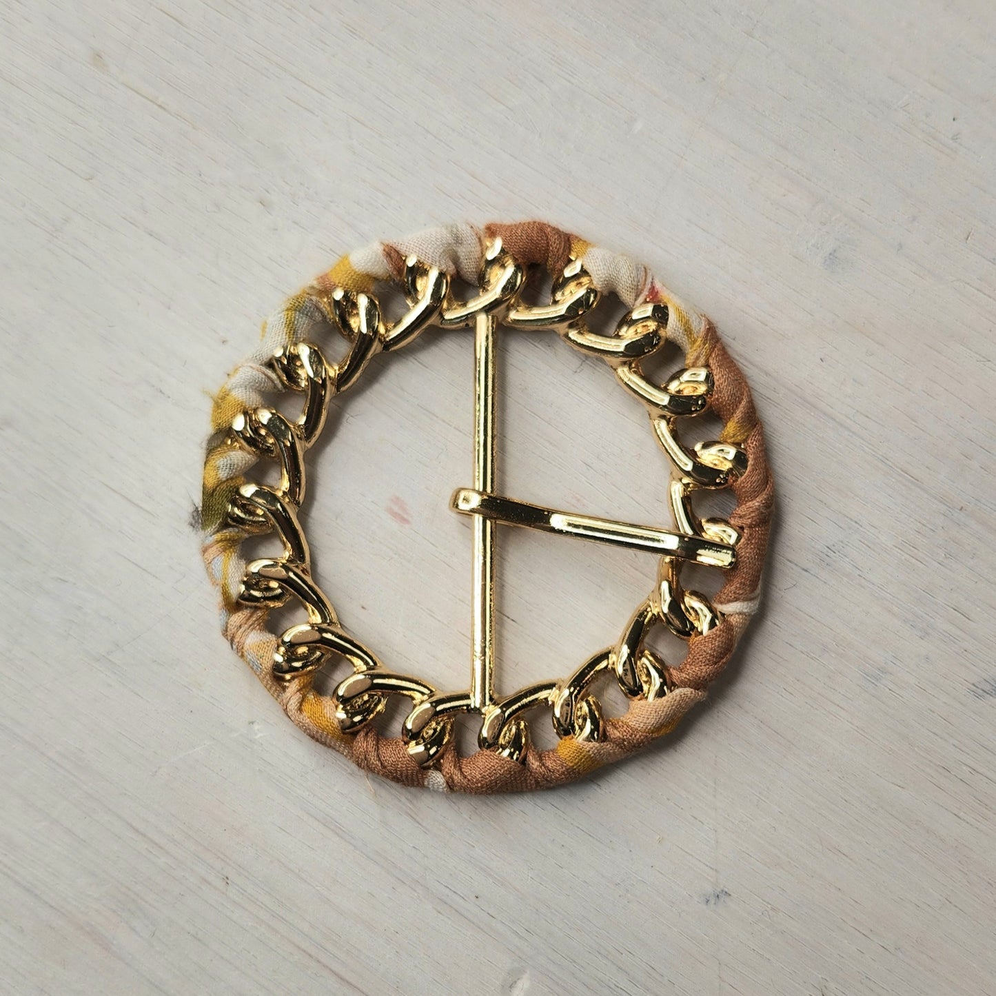 Fabric wrapped buckle